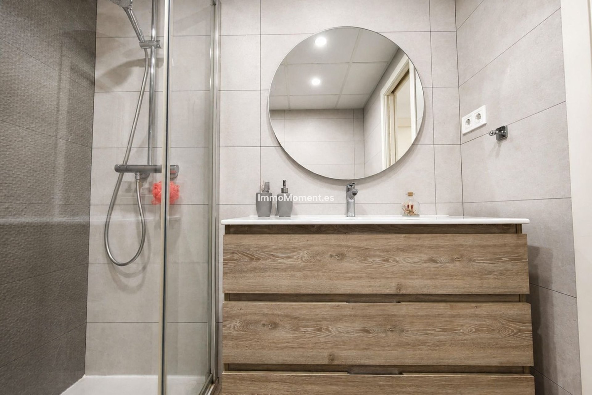 Resale - Apartment - Manilva - La Duquesa