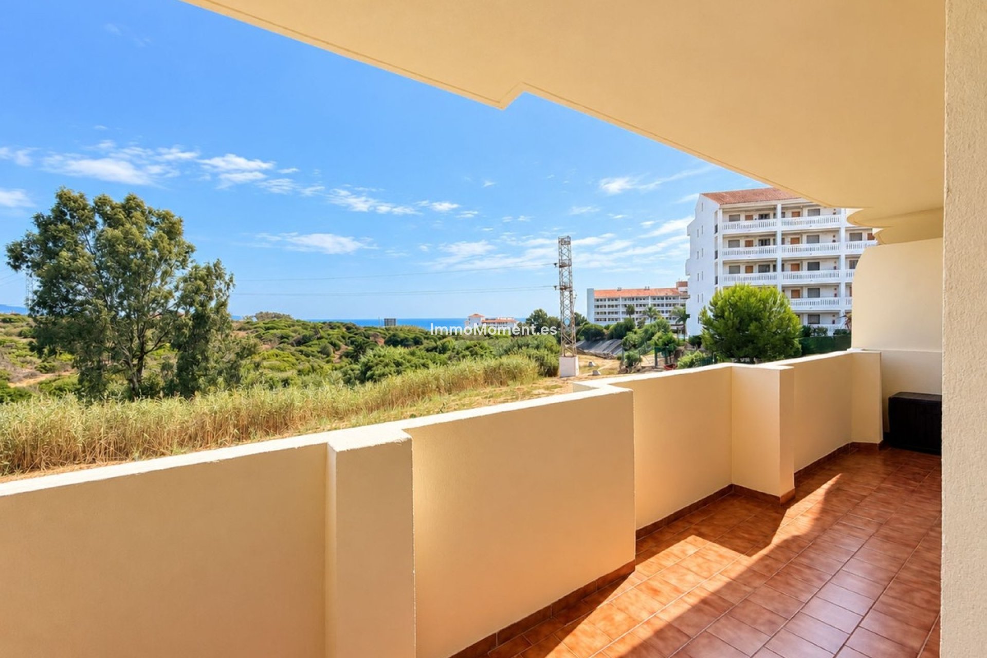 Resale - Apartment - Manilva - La Duquesa
