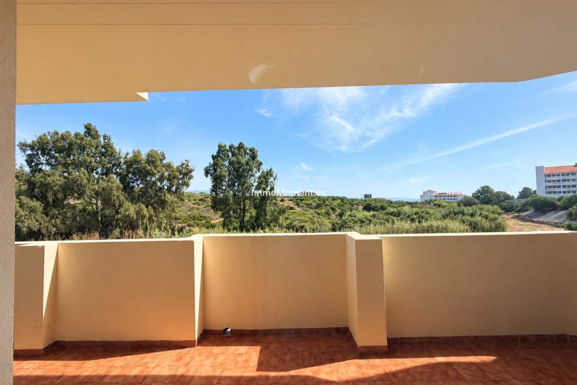 Resale - Apartment - Manilva - La Duquesa