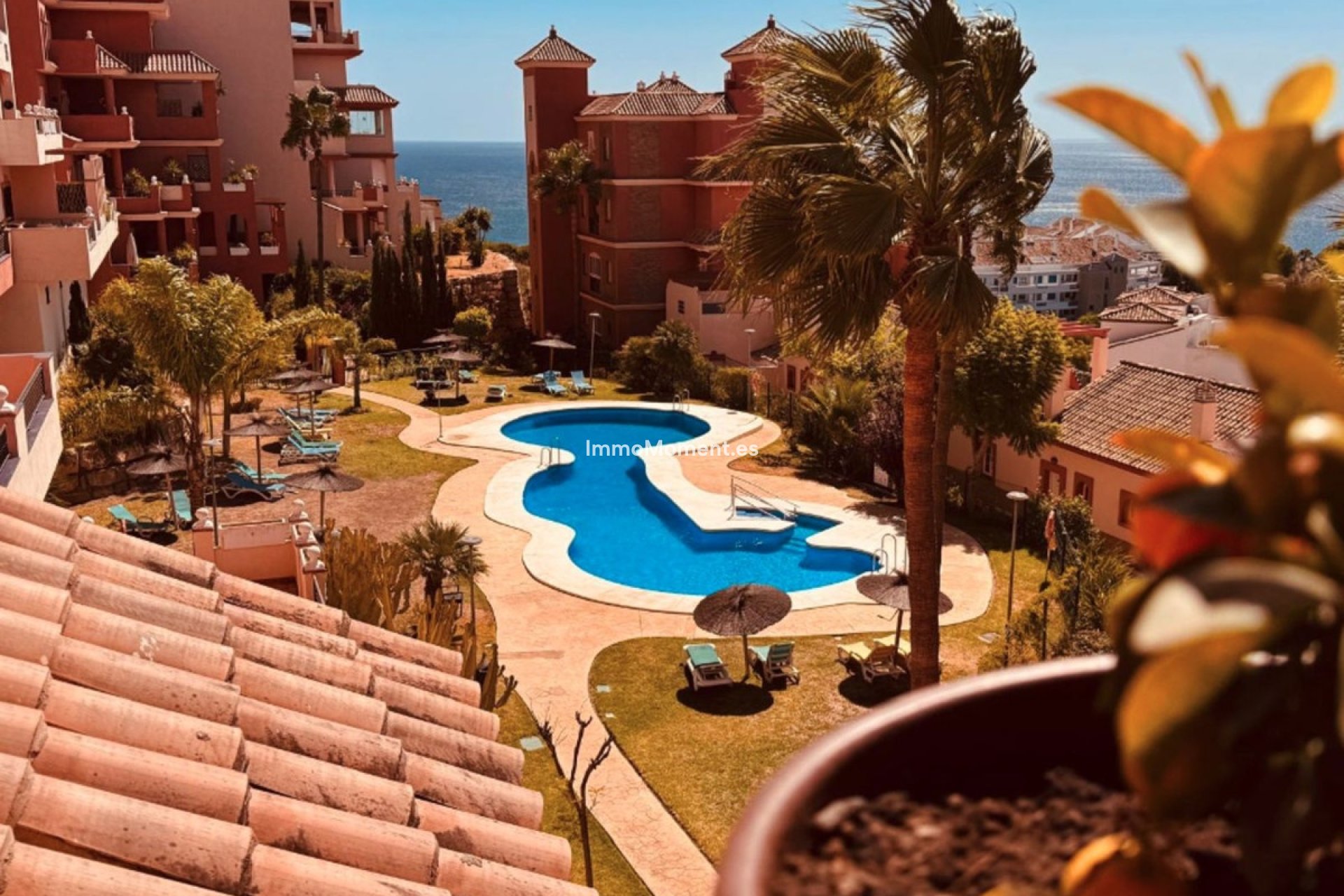 Resale - Apartment - Manilva - La Duquesa