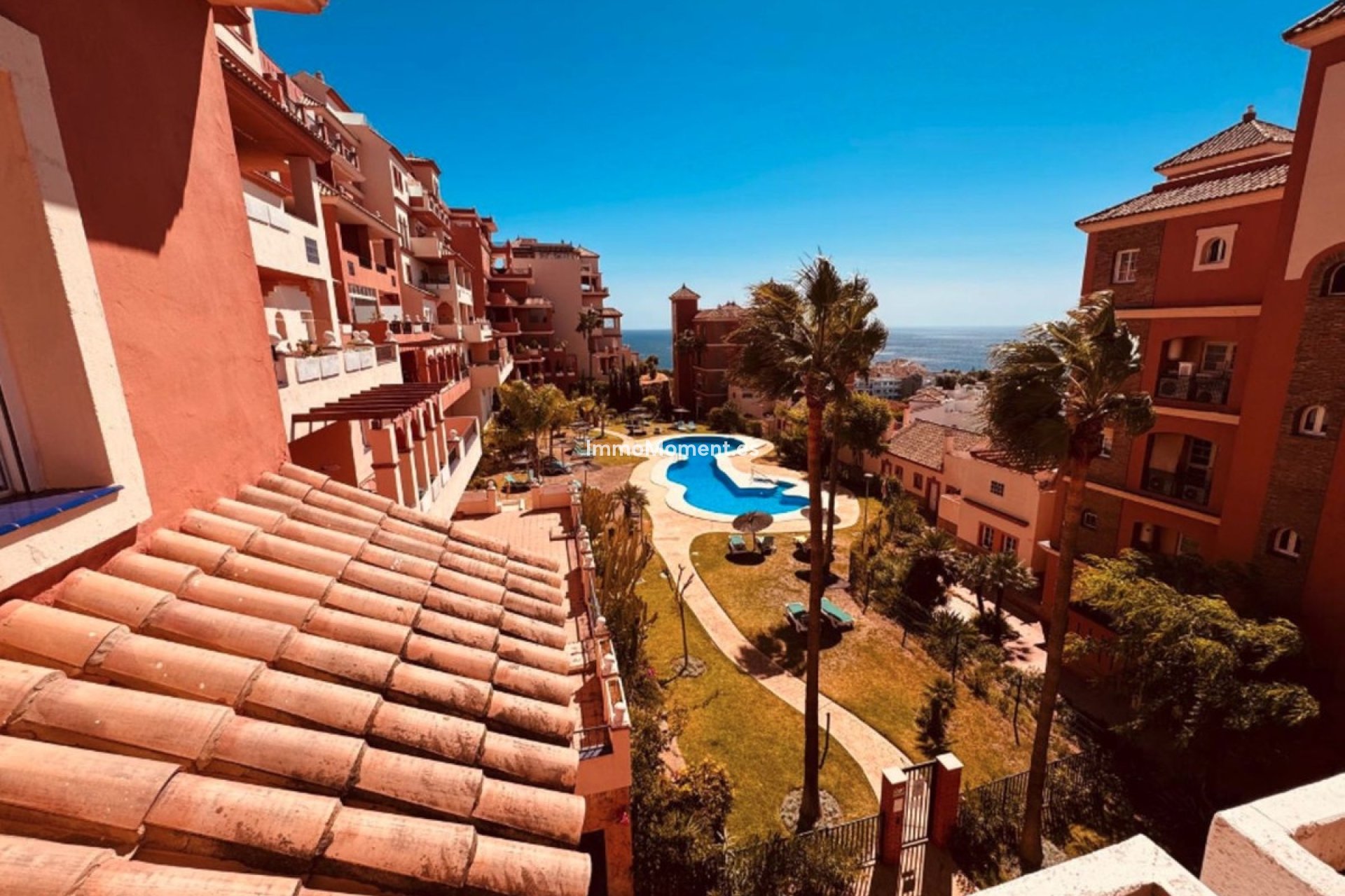 Resale - Apartment - Manilva - La Duquesa