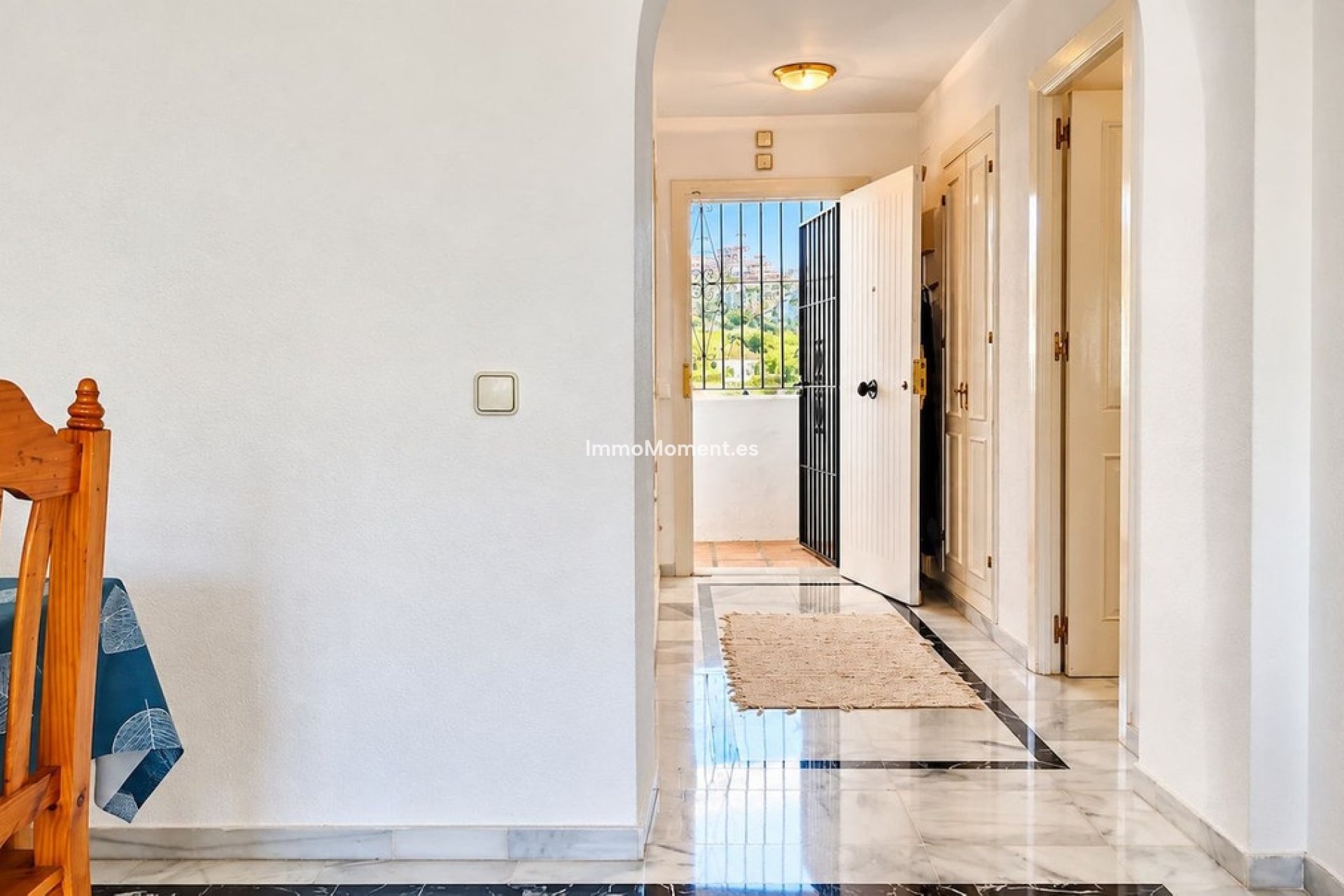 Resale - Apartment - Manilva - La Duquesa