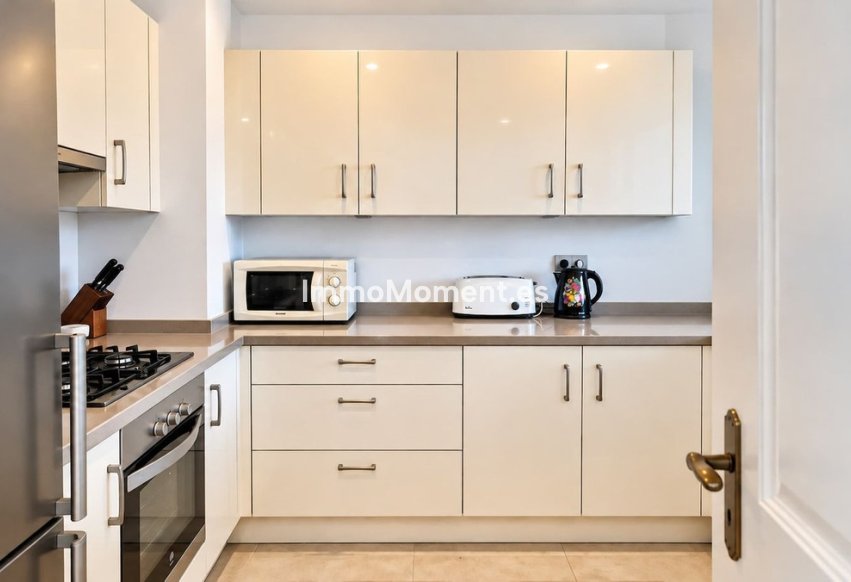 Resale - Apartment - Manilva - La Duquesa