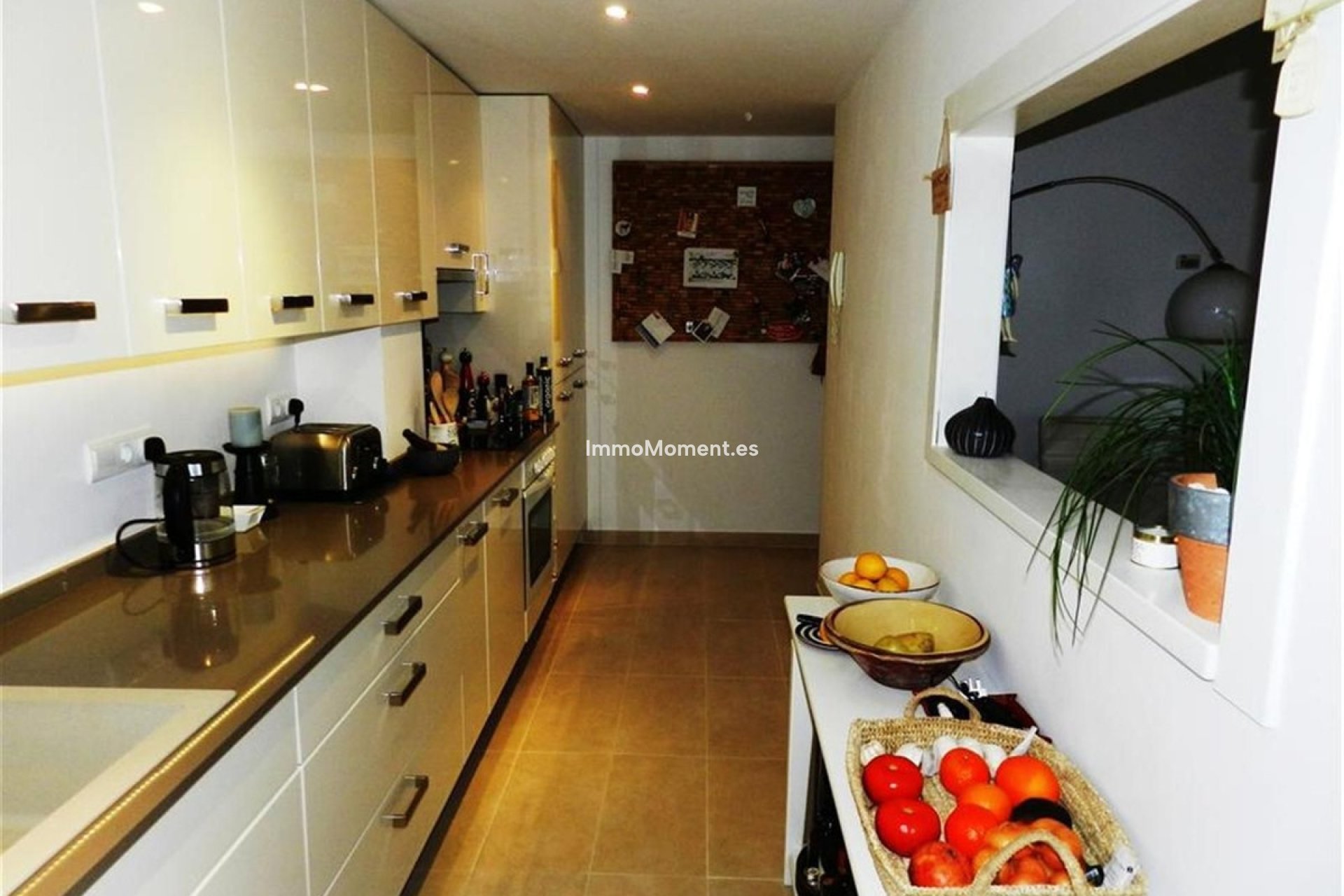 Resale - Apartment - Manilva - La Duquesa