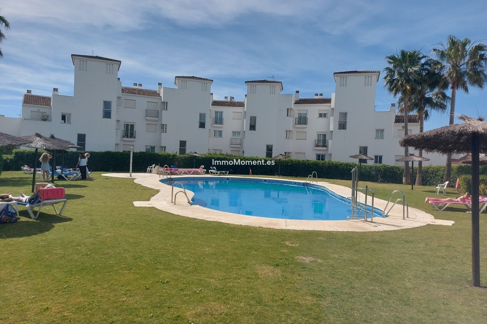 Resale - Apartment - Manilva - La Duquesa