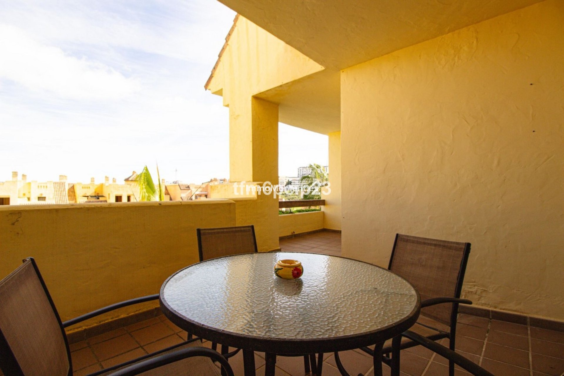 Resale - Apartment - Manilva - La Duquesa