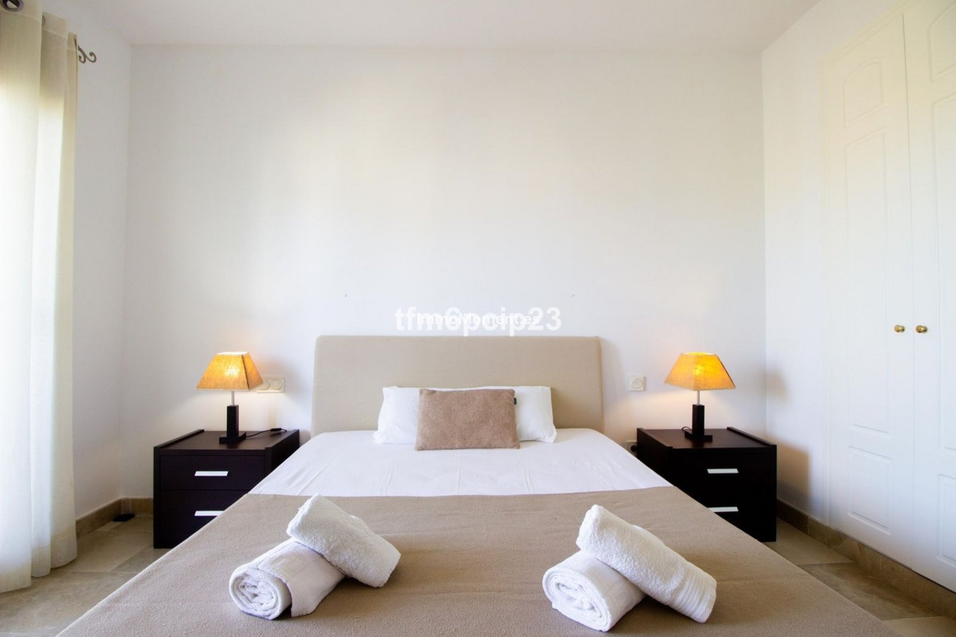 Resale - Apartment - Manilva - La Duquesa