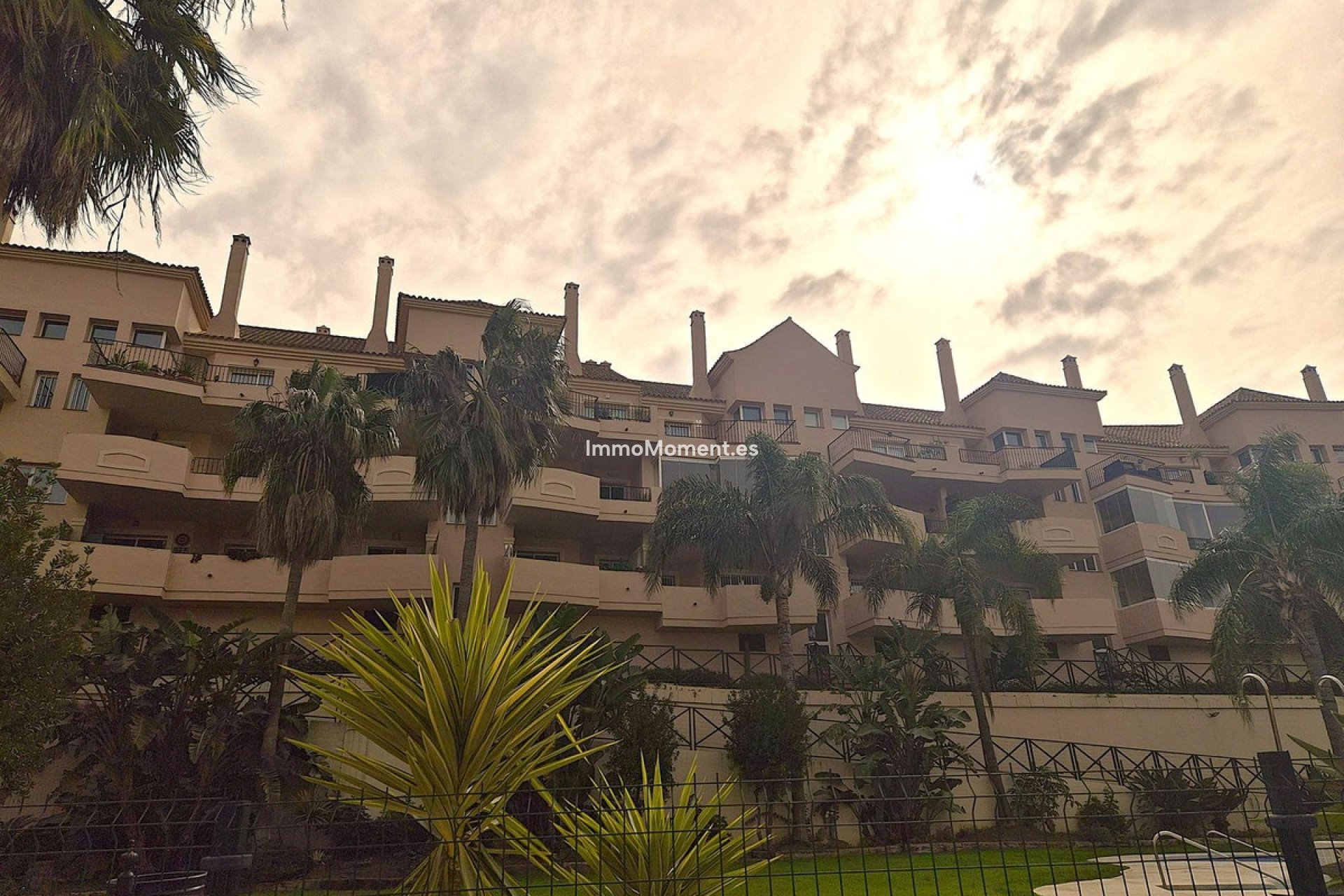 Resale - Apartment - Manilva - La Duquesa