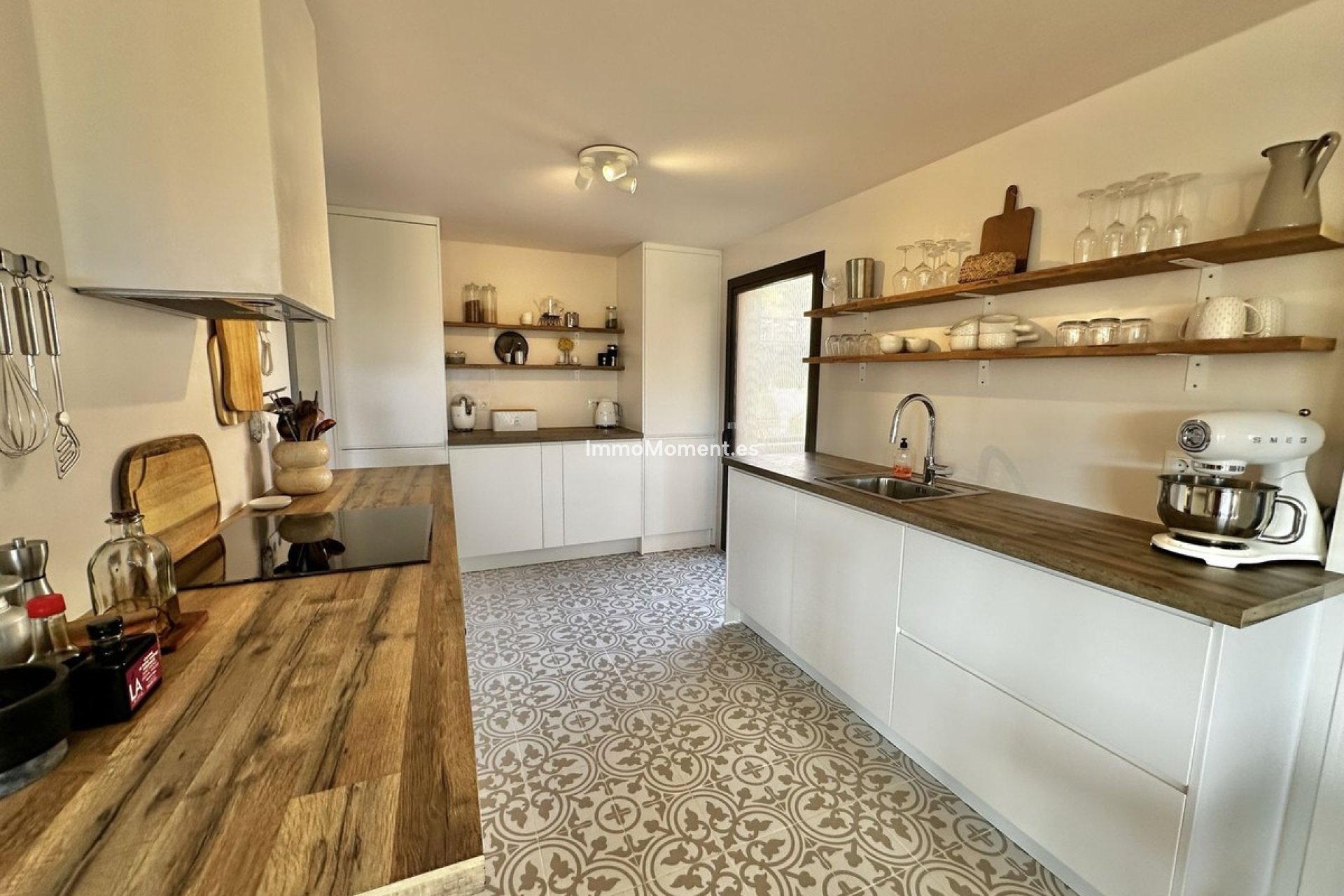 Resale - Apartment - Manilva - La Duquesa