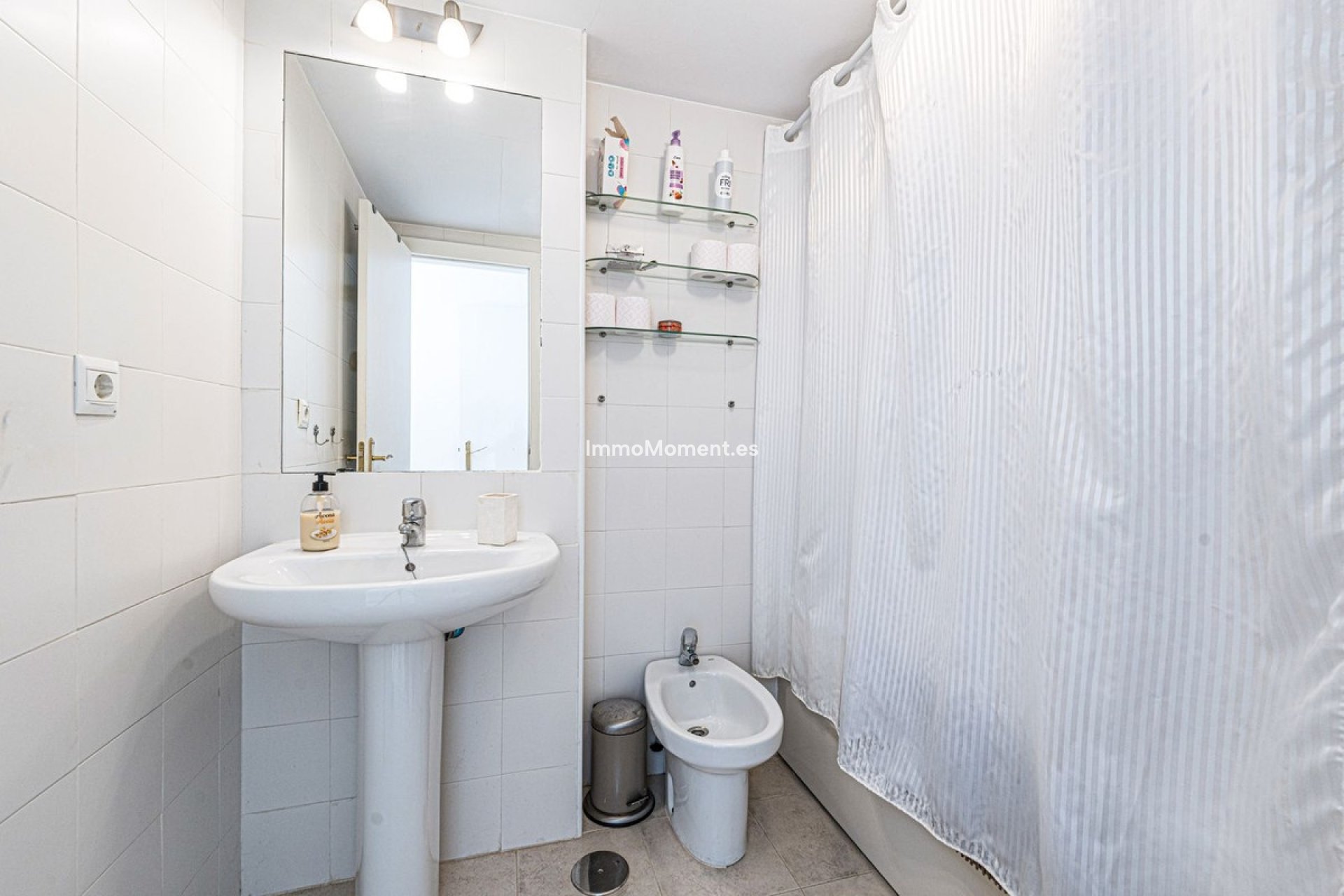 Resale - Apartment - Manilva - La Duquesa