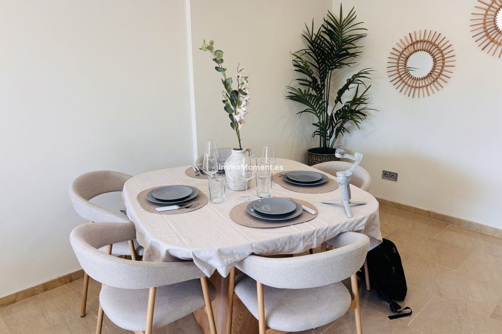 Resale - Apartment - Manilva - La Duquesa