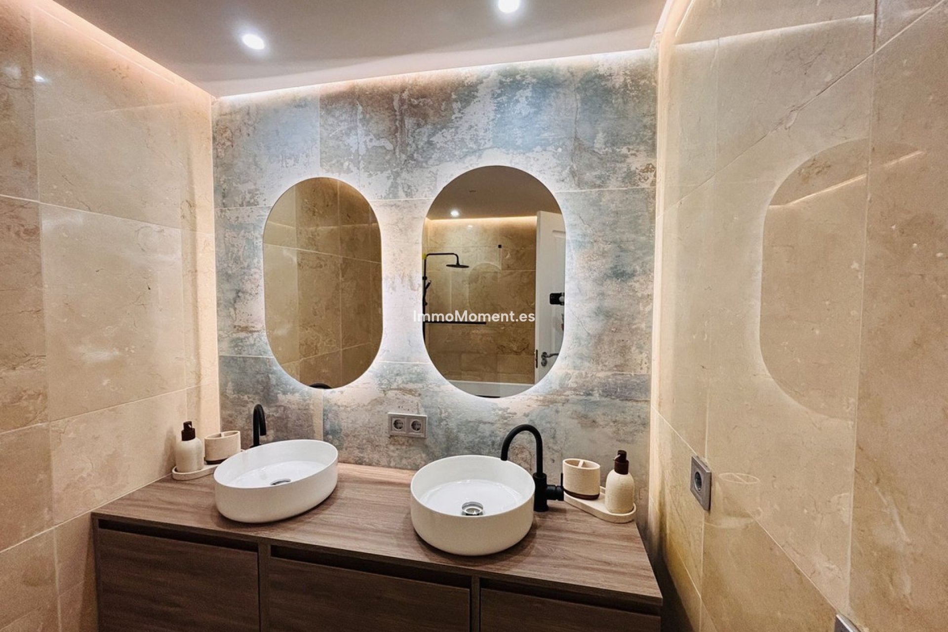 Resale - Apartment - Manilva - La Duquesa