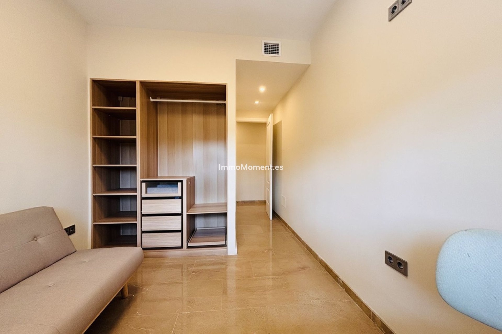 Resale - Apartment - Manilva - La Duquesa