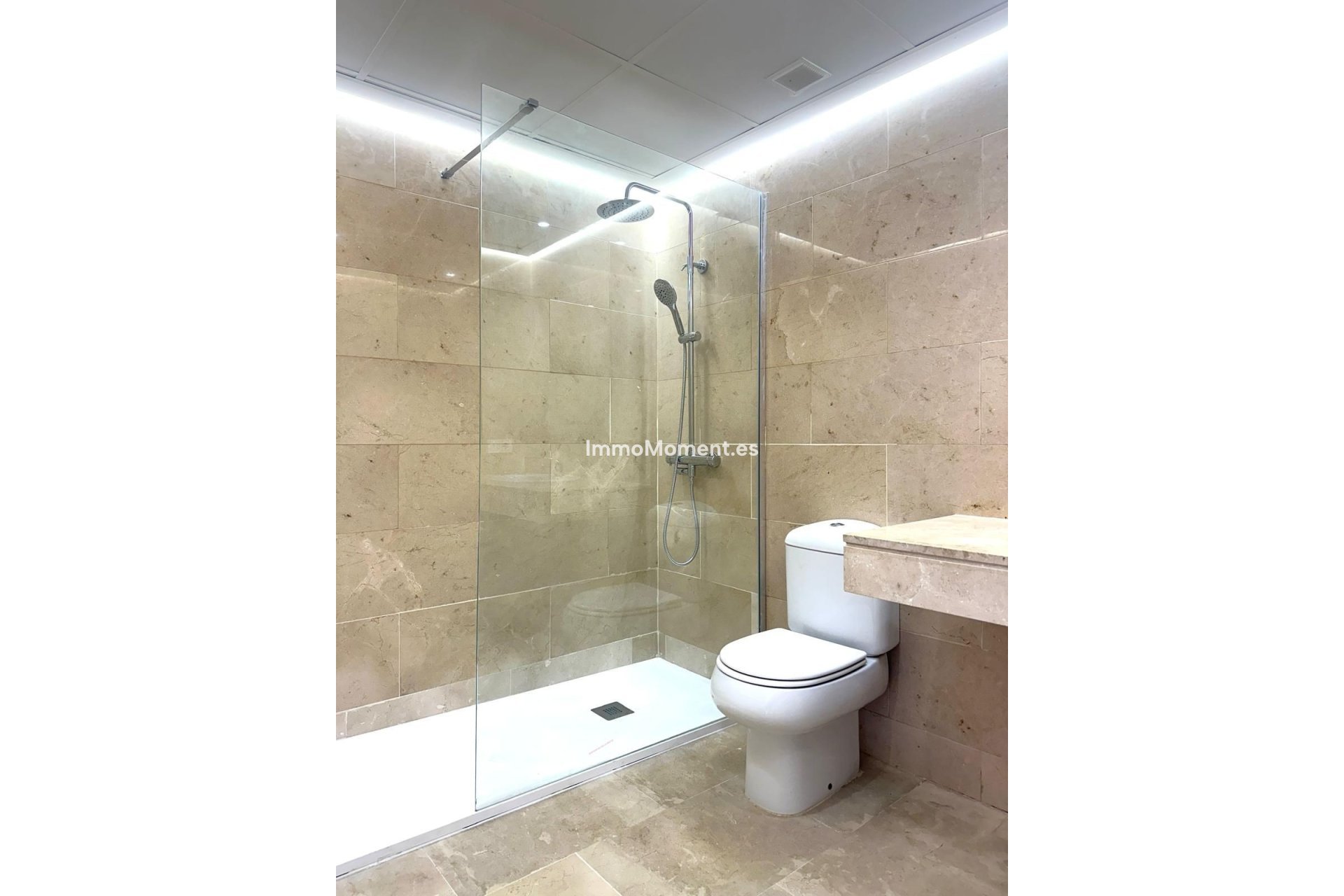 Resale - Apartment - Manilva - La Duquesa