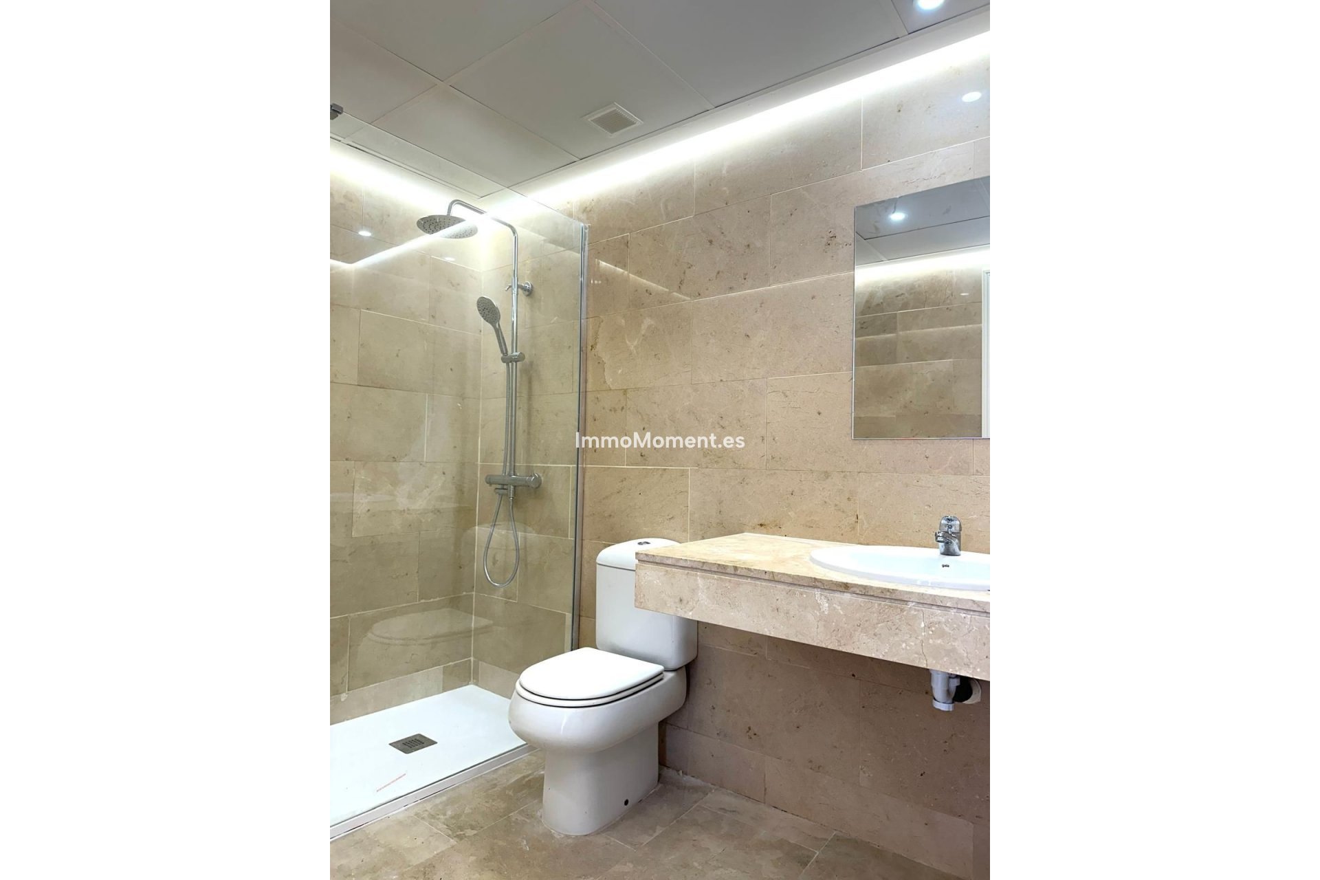 Resale - Apartment - Manilva - La Duquesa