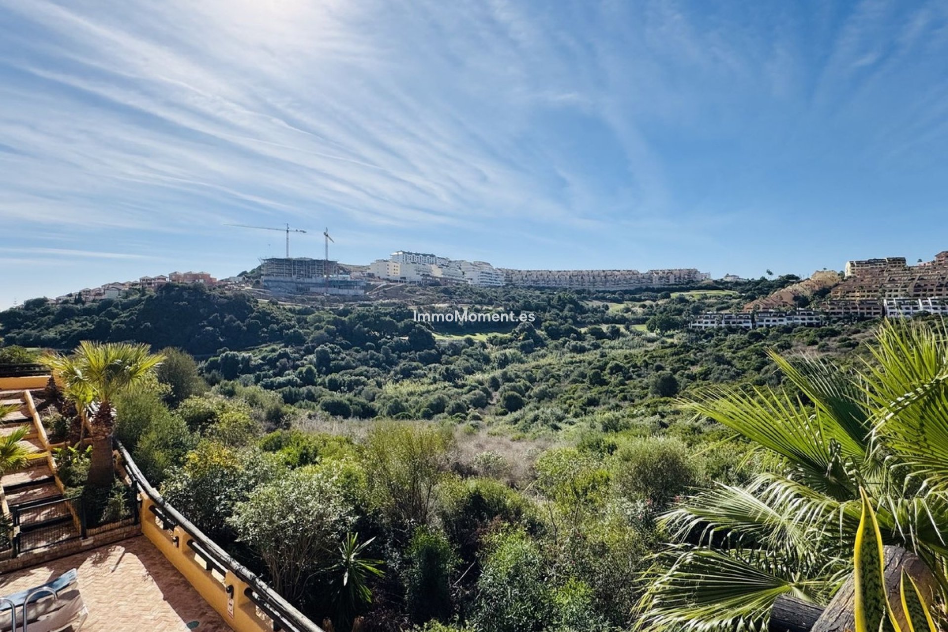 Resale - Apartment - Manilva - La Duquesa