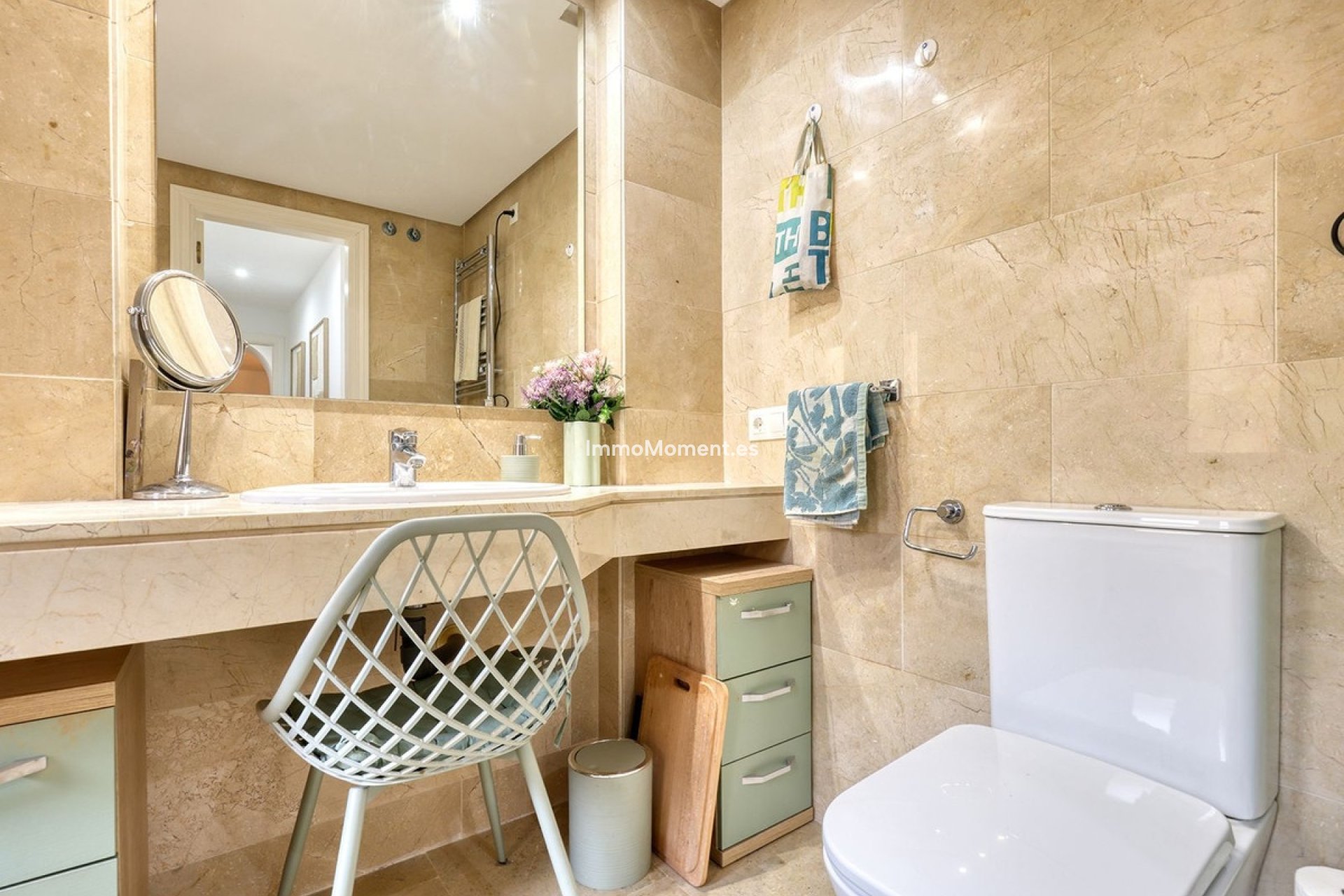 Resale - Apartment - Manilva - La Duquesa