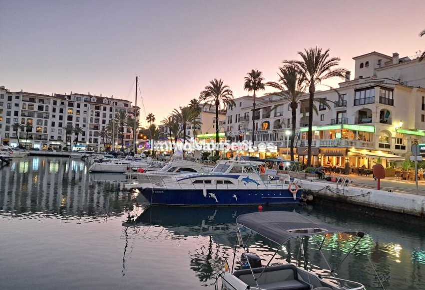 Resale - Apartment - Manilva - La Duquesa