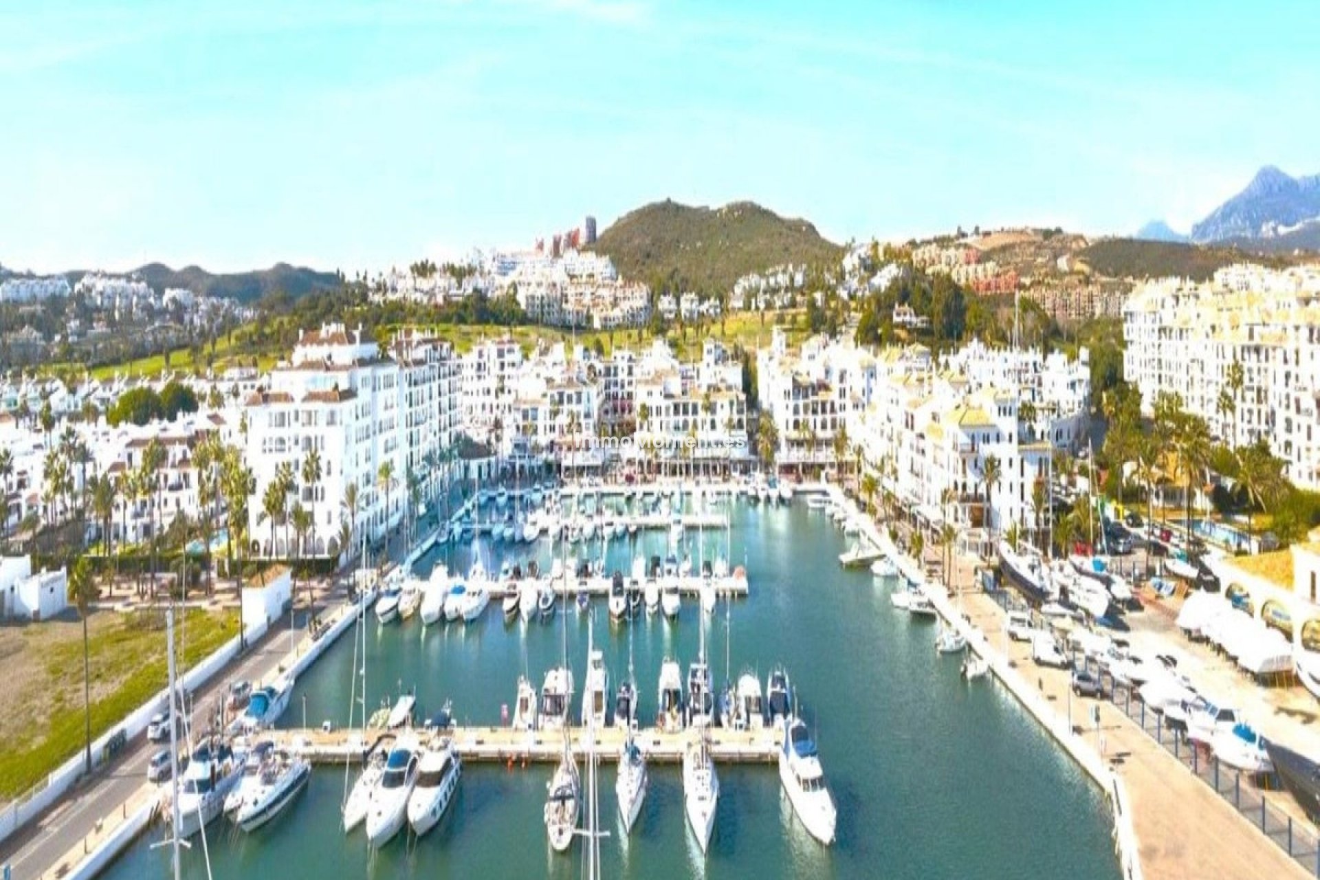 Resale - Apartment - Manilva - La Duquesa