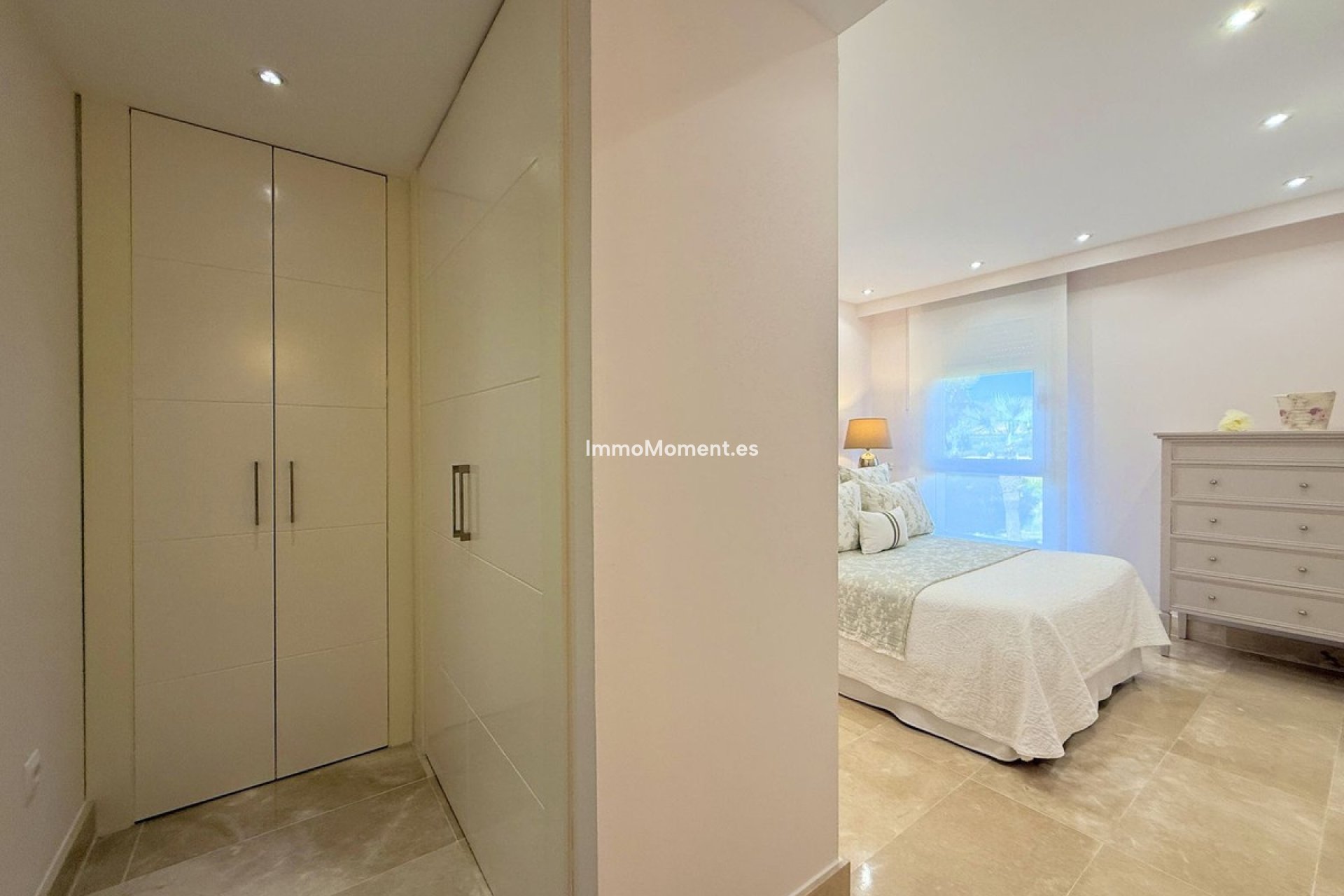 Resale - Apartment - Manilva - La Duquesa