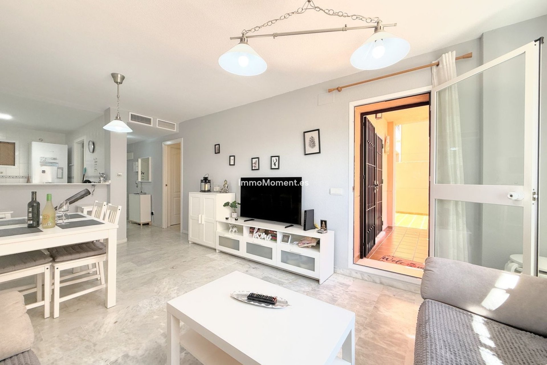 Resale - Apartment - Manilva - La Duquesa