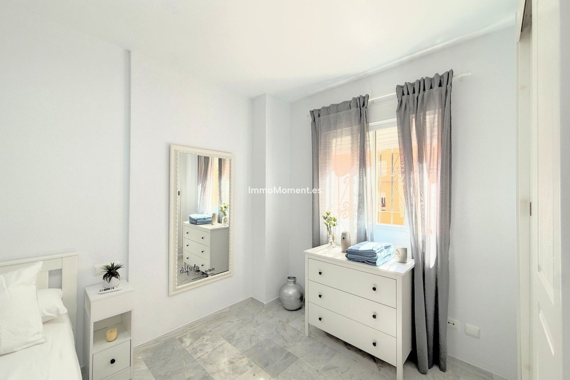 Resale - Apartment - Manilva - La Duquesa
