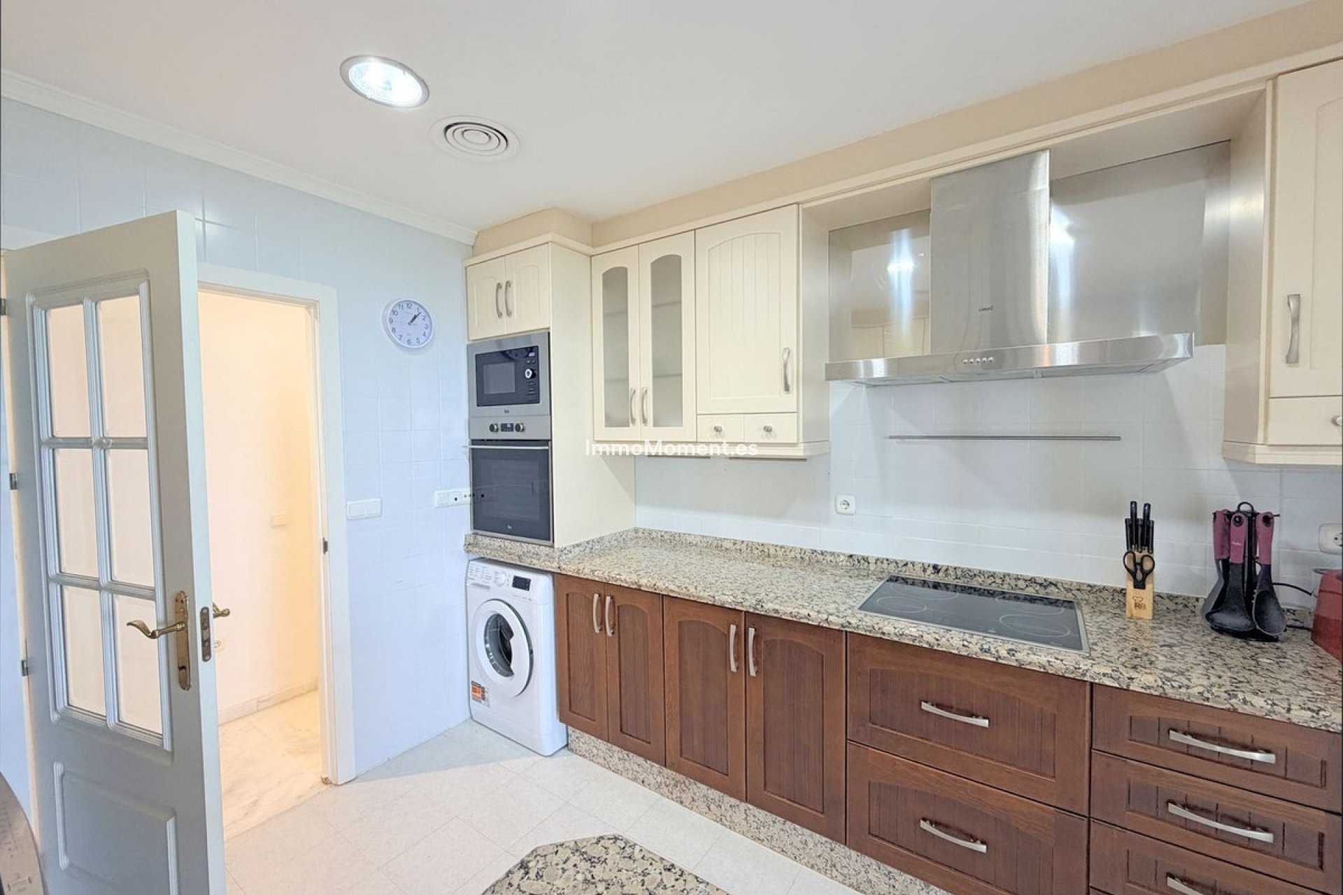 Resale - Apartment - Manilva - La Duquesa