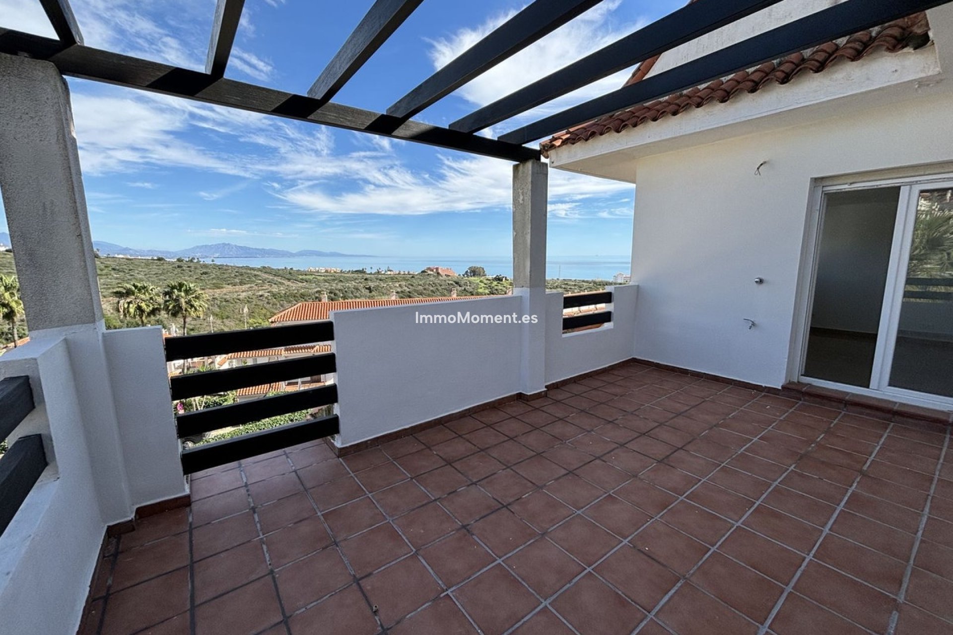 Resale - Apartment - Manilva - La Duquesa