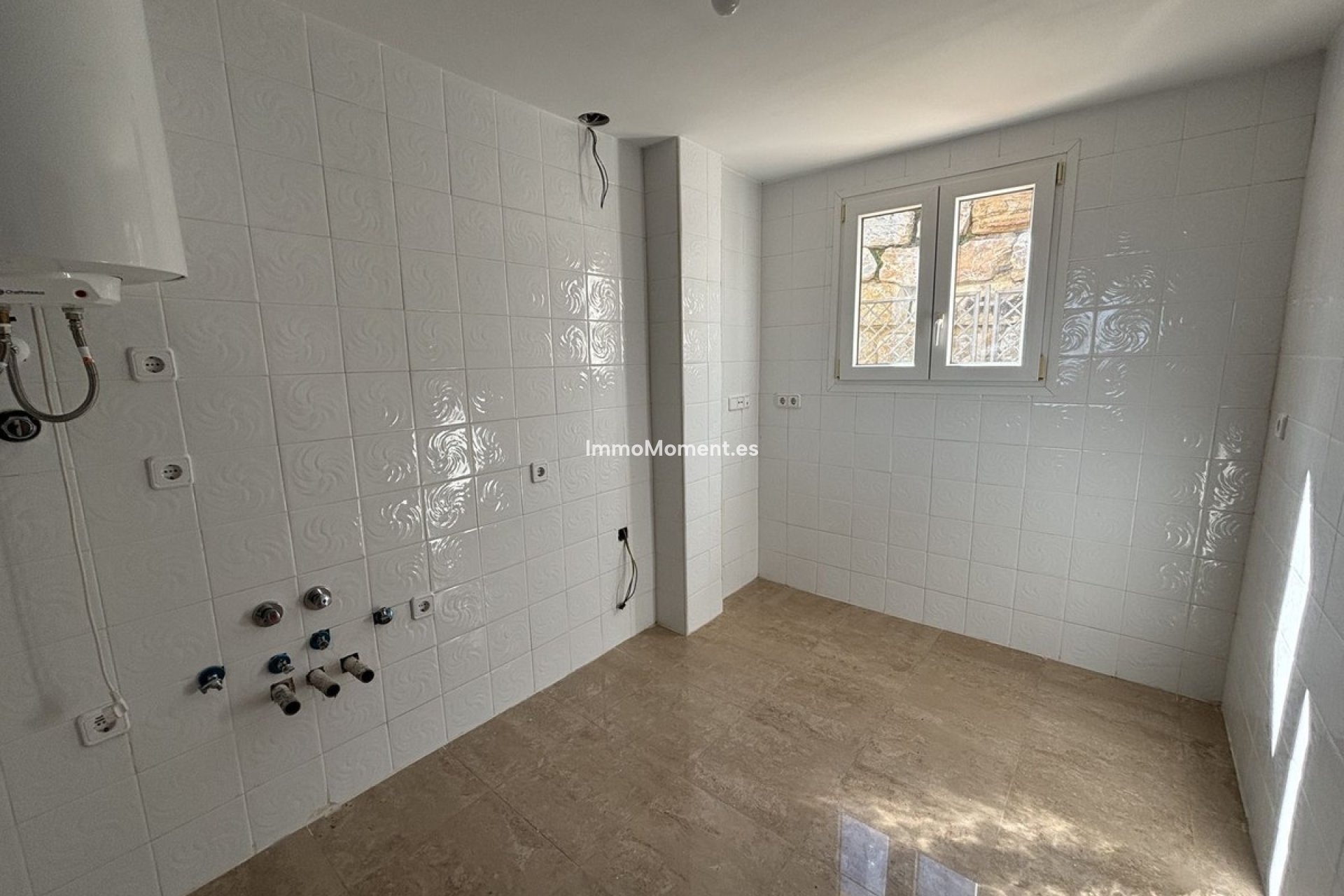 Resale - Apartment - Manilva - La Duquesa