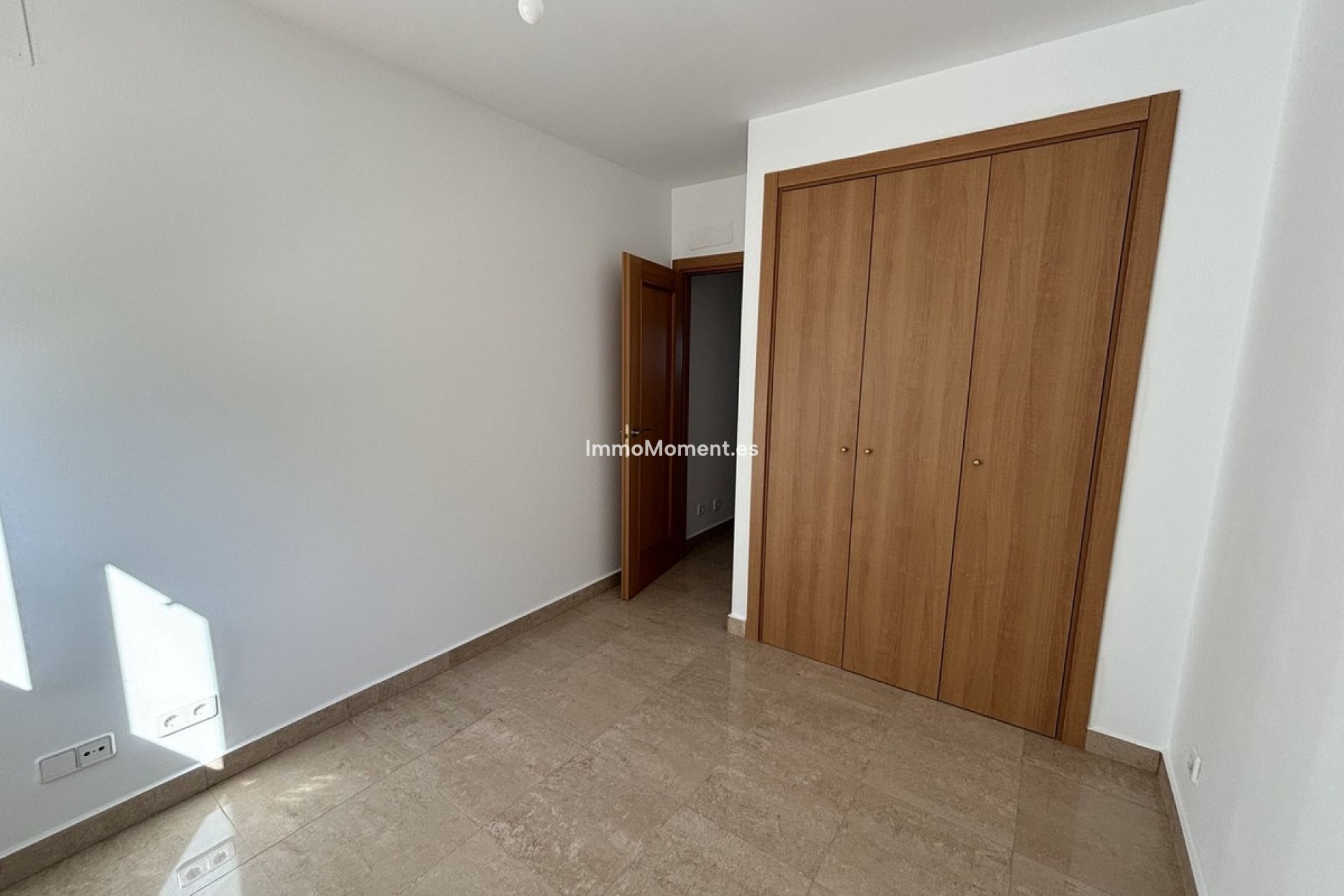 Resale - Apartment - Manilva - La Duquesa