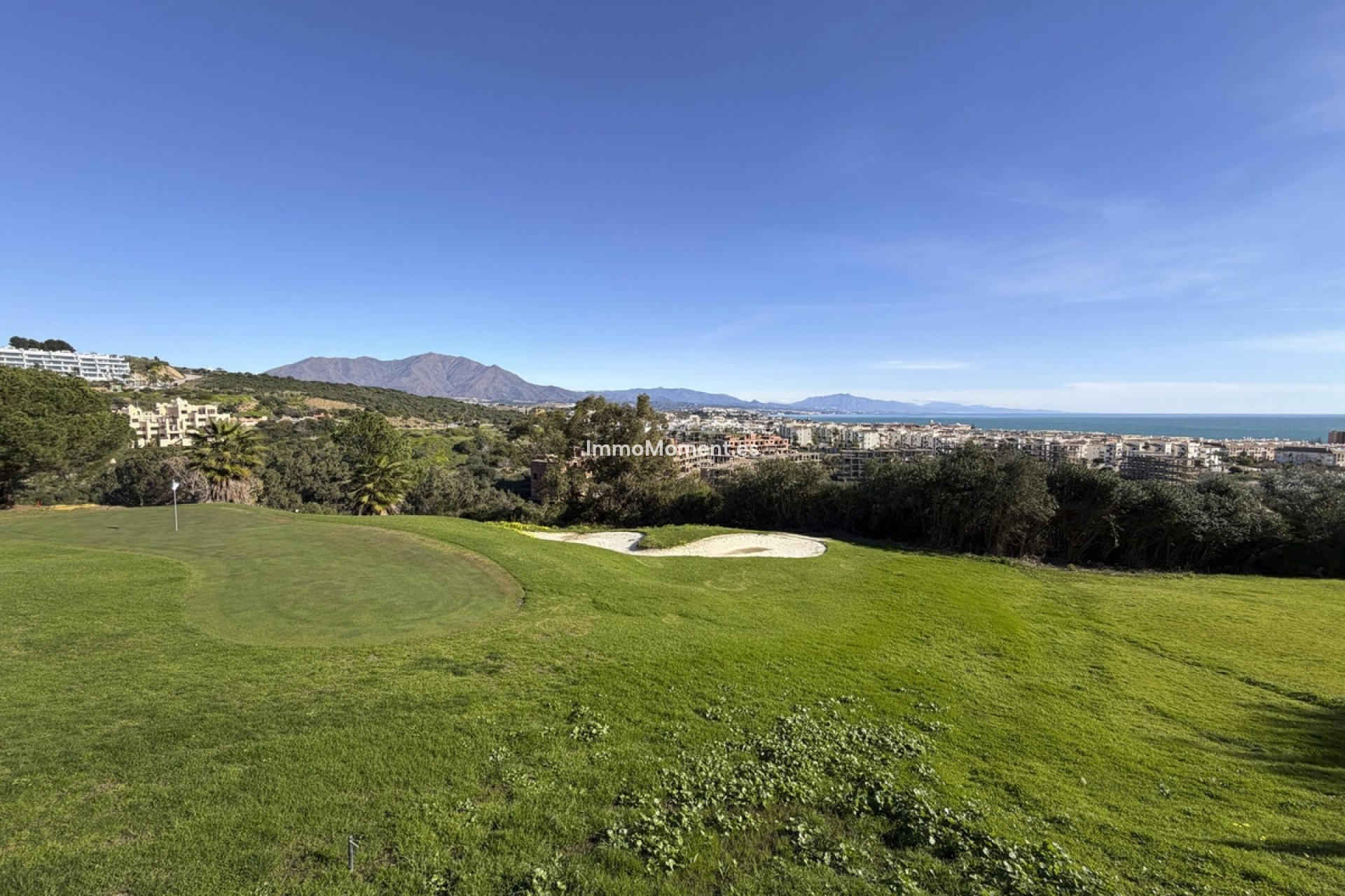 Resale - Apartment - Manilva - La Duquesa