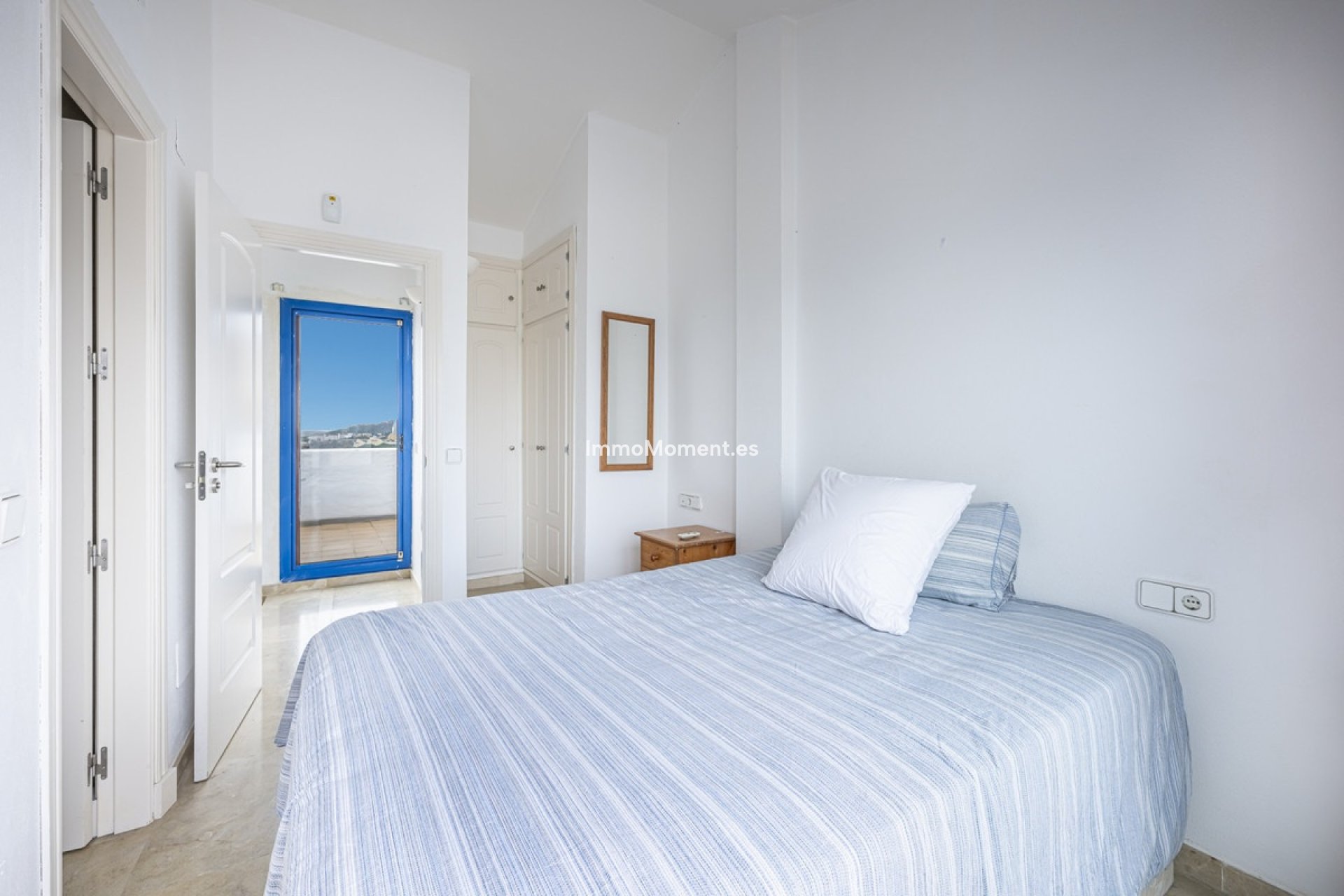 Resale - Apartment - Manilva - La Duquesa