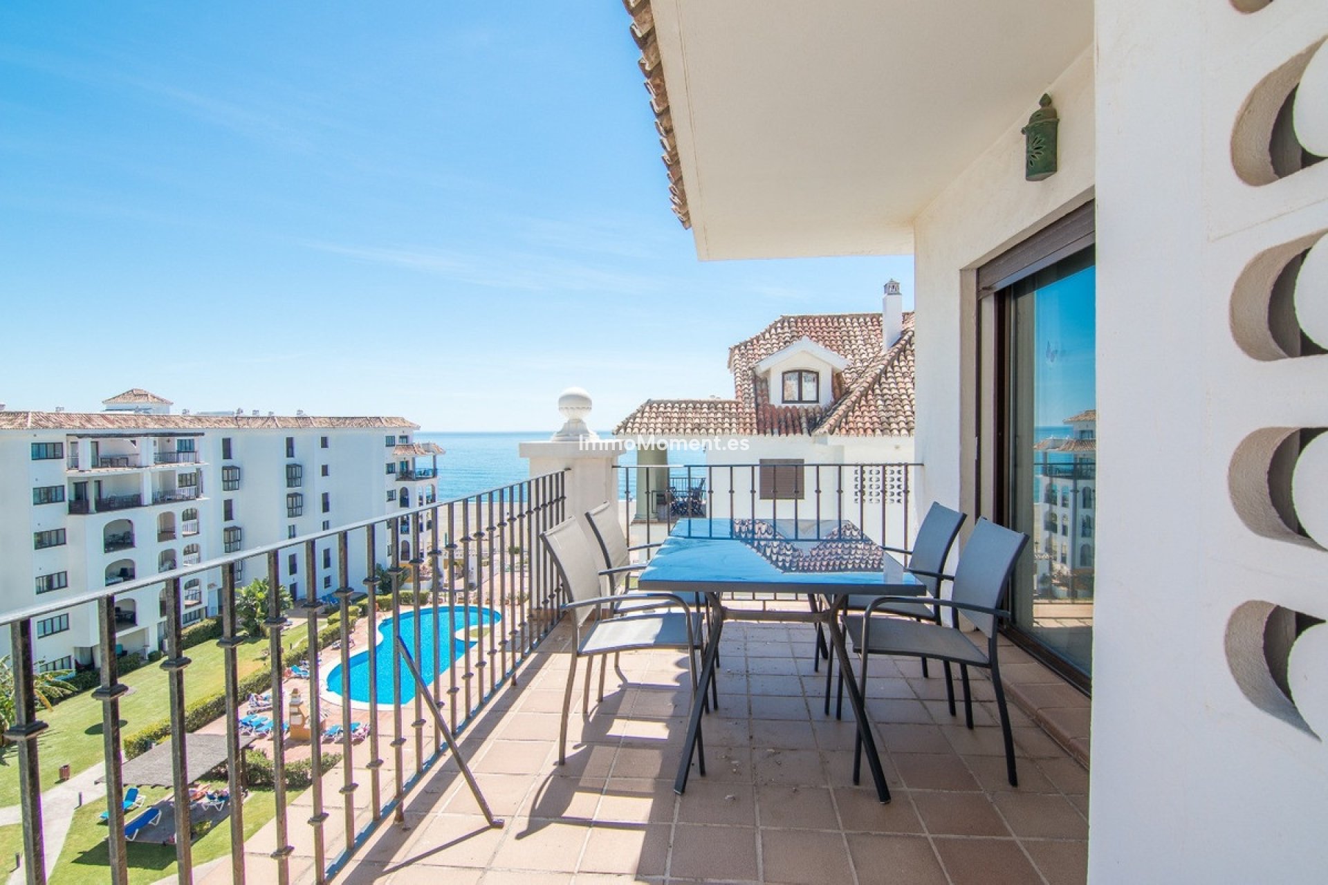 Resale - Apartment - Manilva - La Duquesa