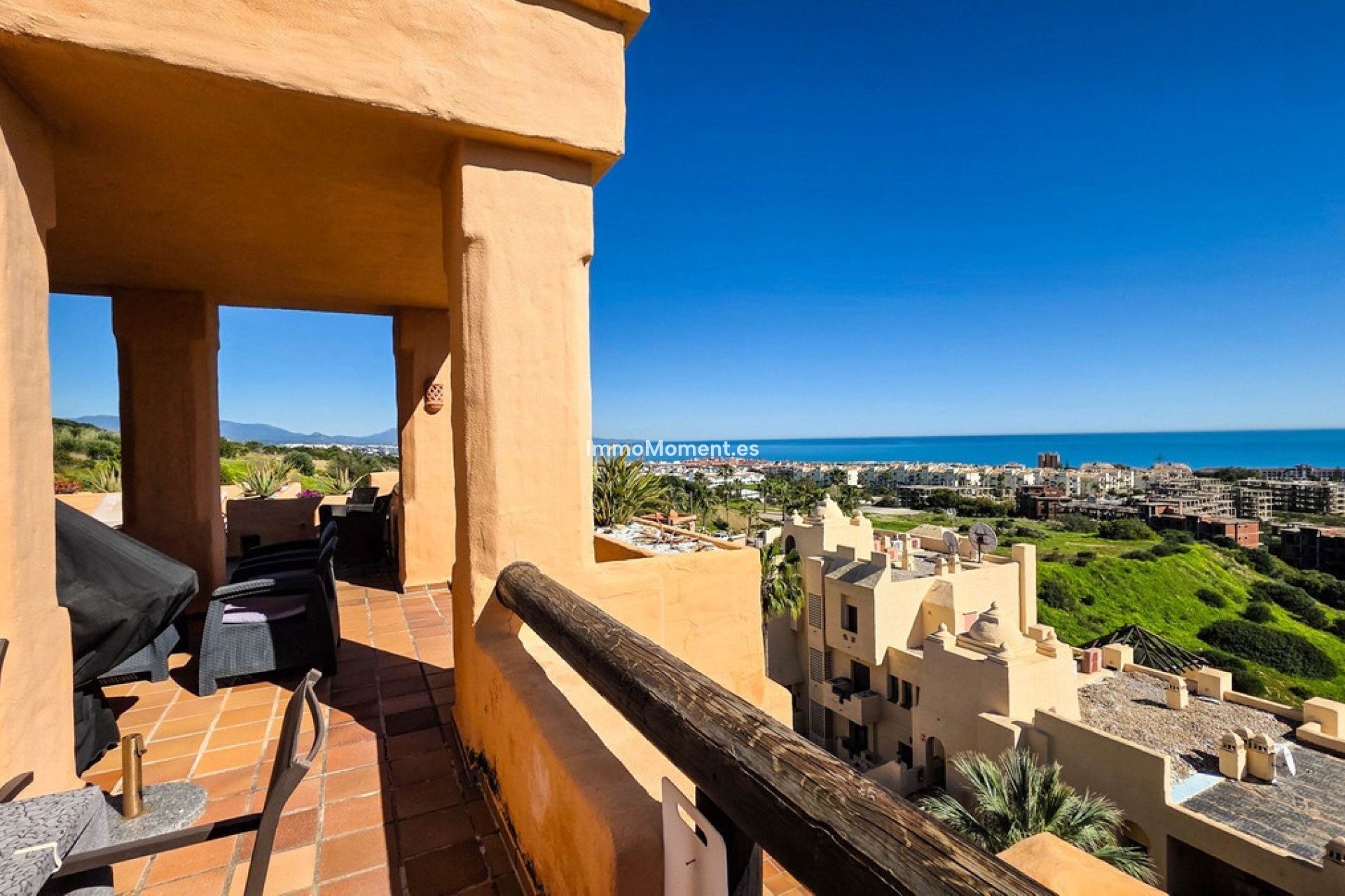 Resale - Apartment - Manilva - La Duquesa