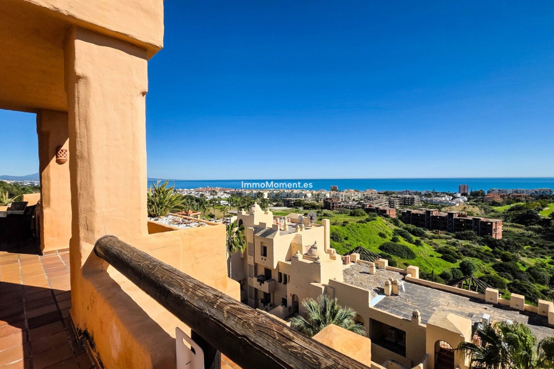 Resale - Apartment - Manilva - La Duquesa