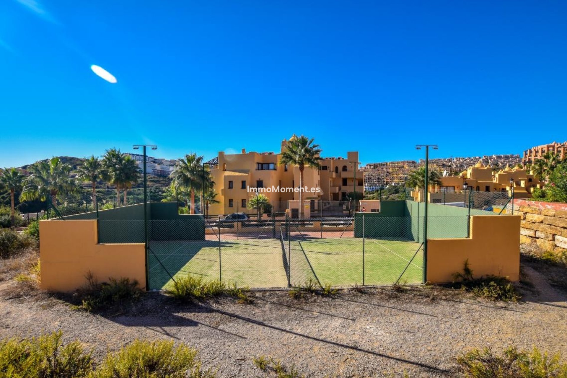 Resale - Apartment - Manilva - La Duquesa