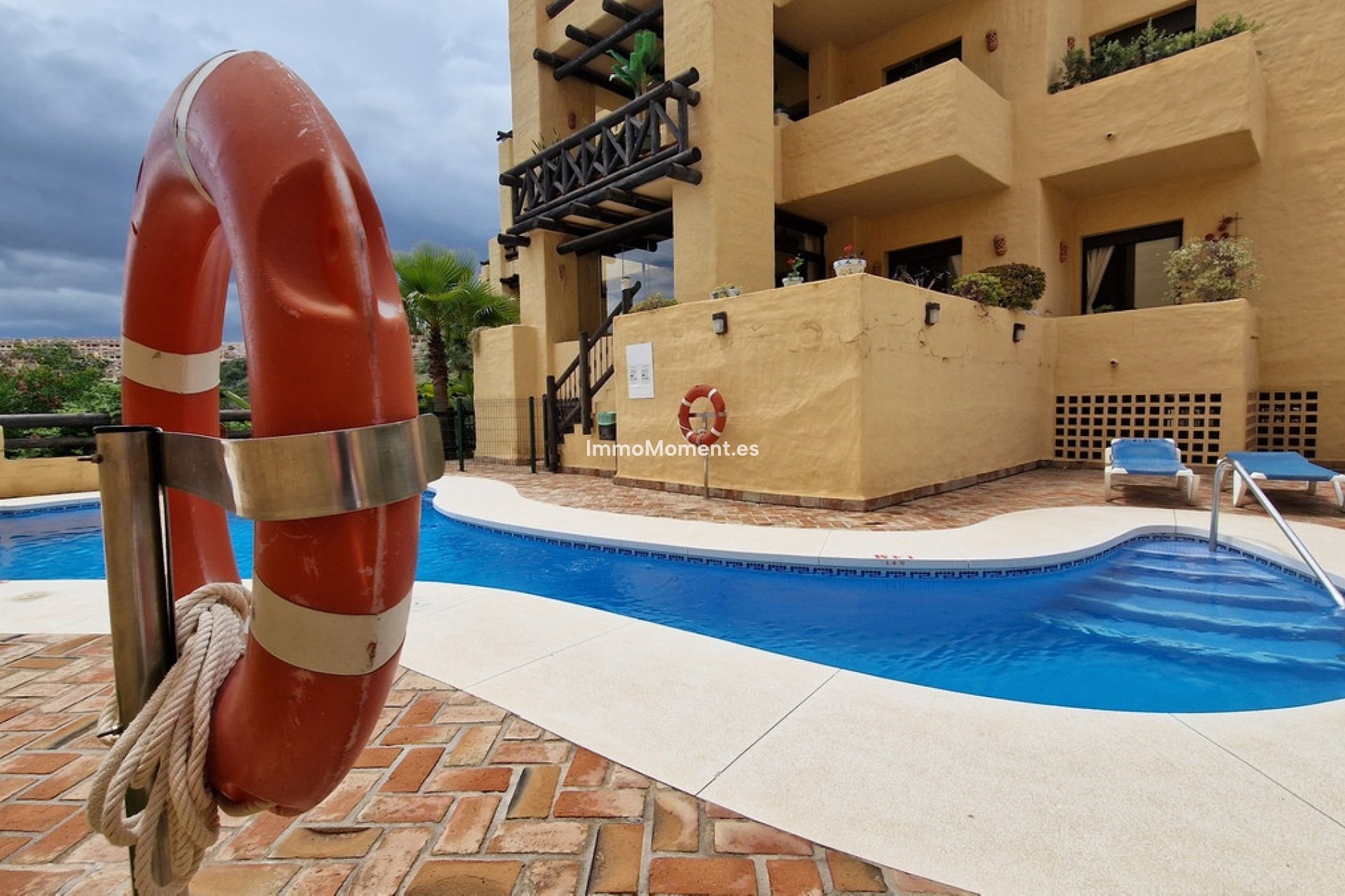 Resale - Apartment - Manilva - La Duquesa