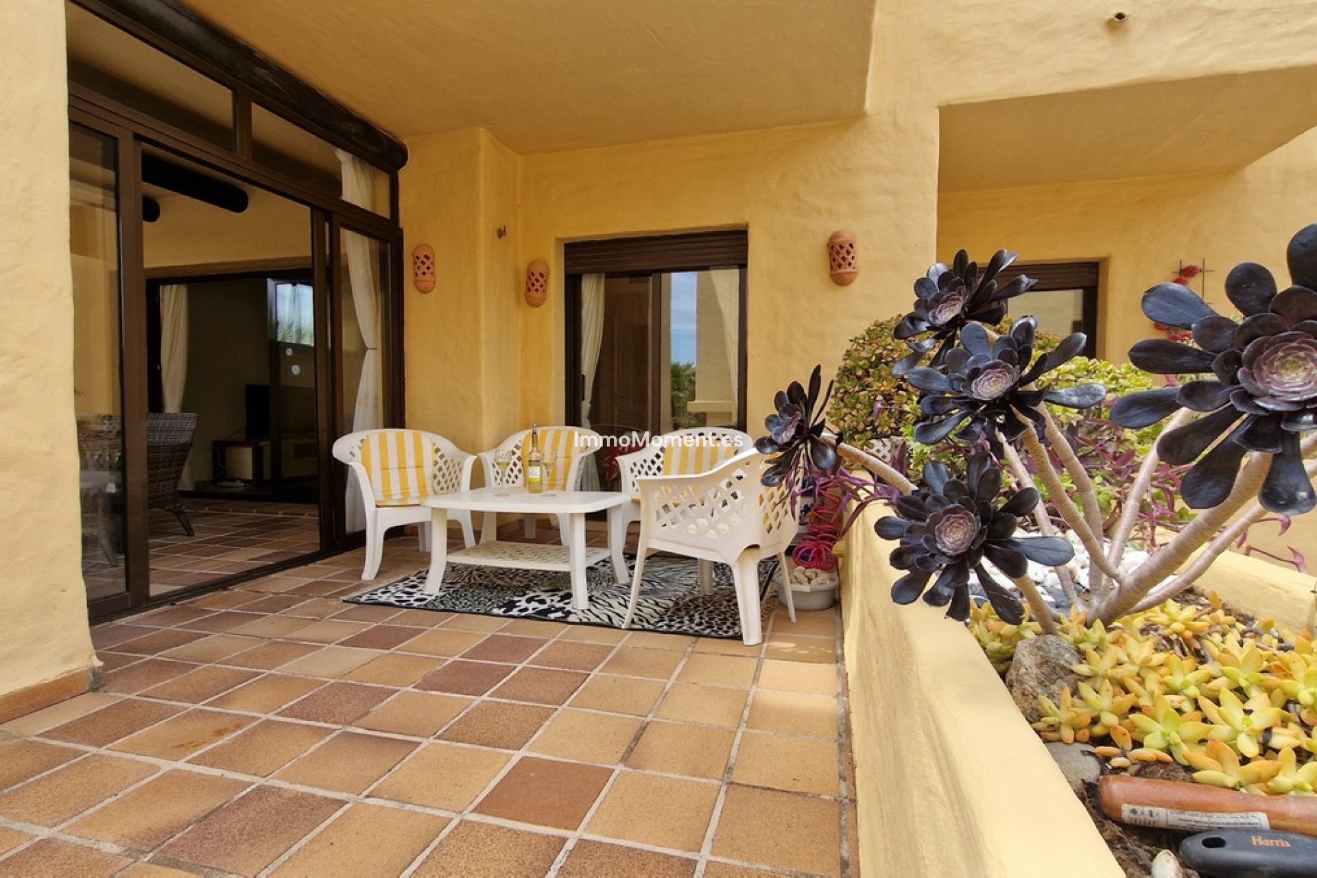 Resale - Apartment - Manilva - La Duquesa