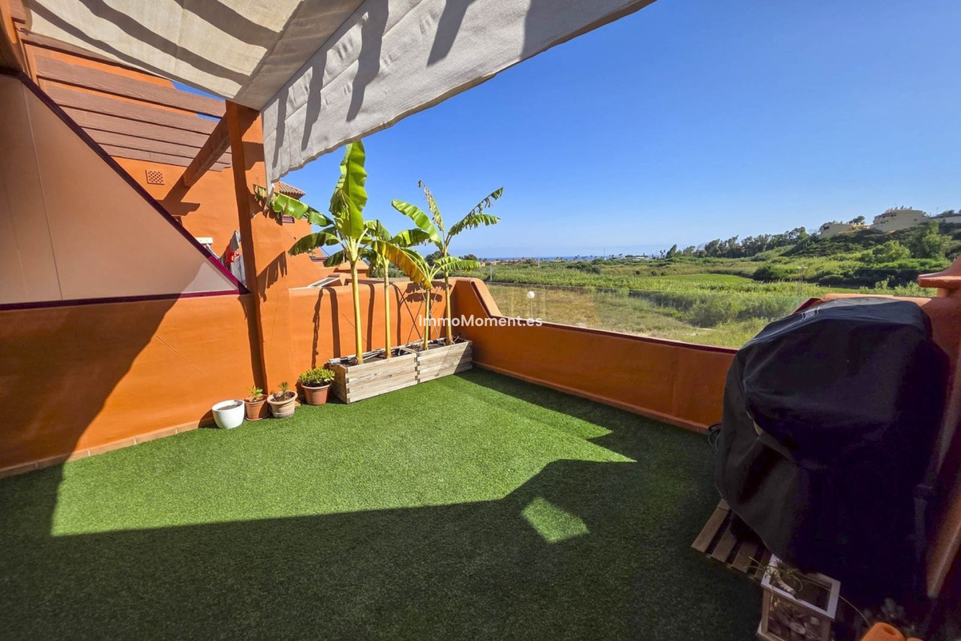 Resale - Apartment - Manilva - La Duquesa