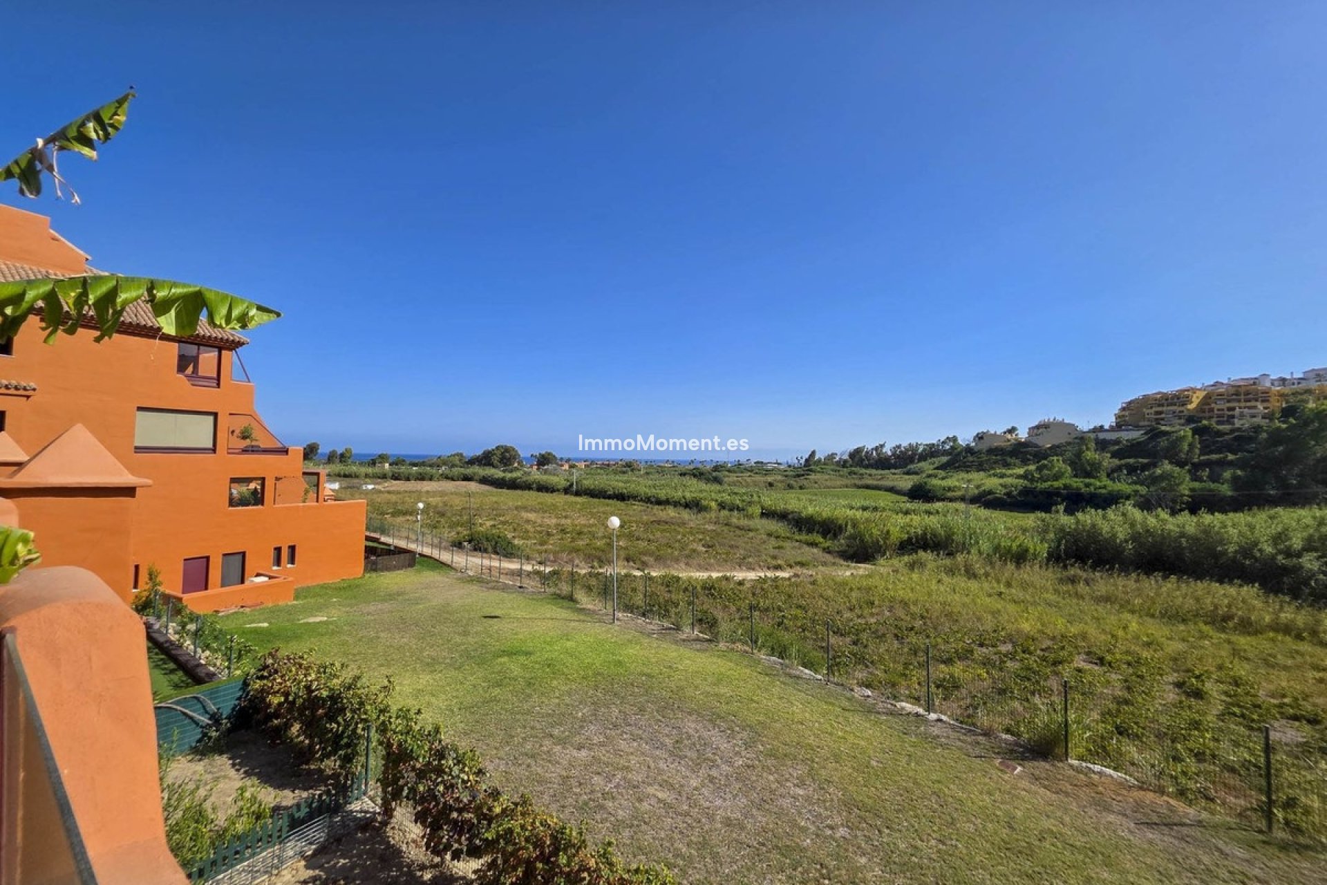 Resale - Apartment - Manilva - La Duquesa