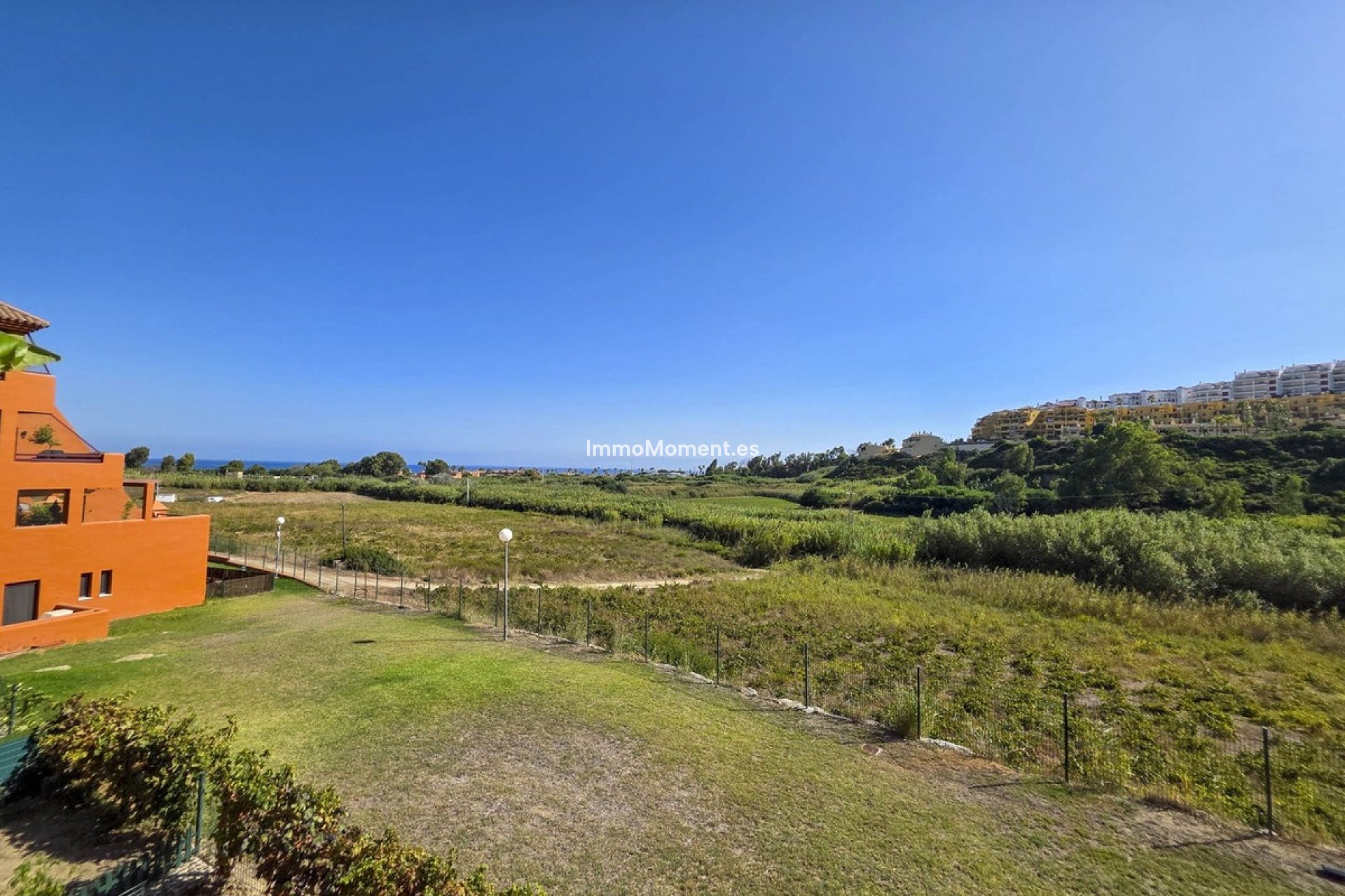 Resale - Apartment - Manilva - La Duquesa