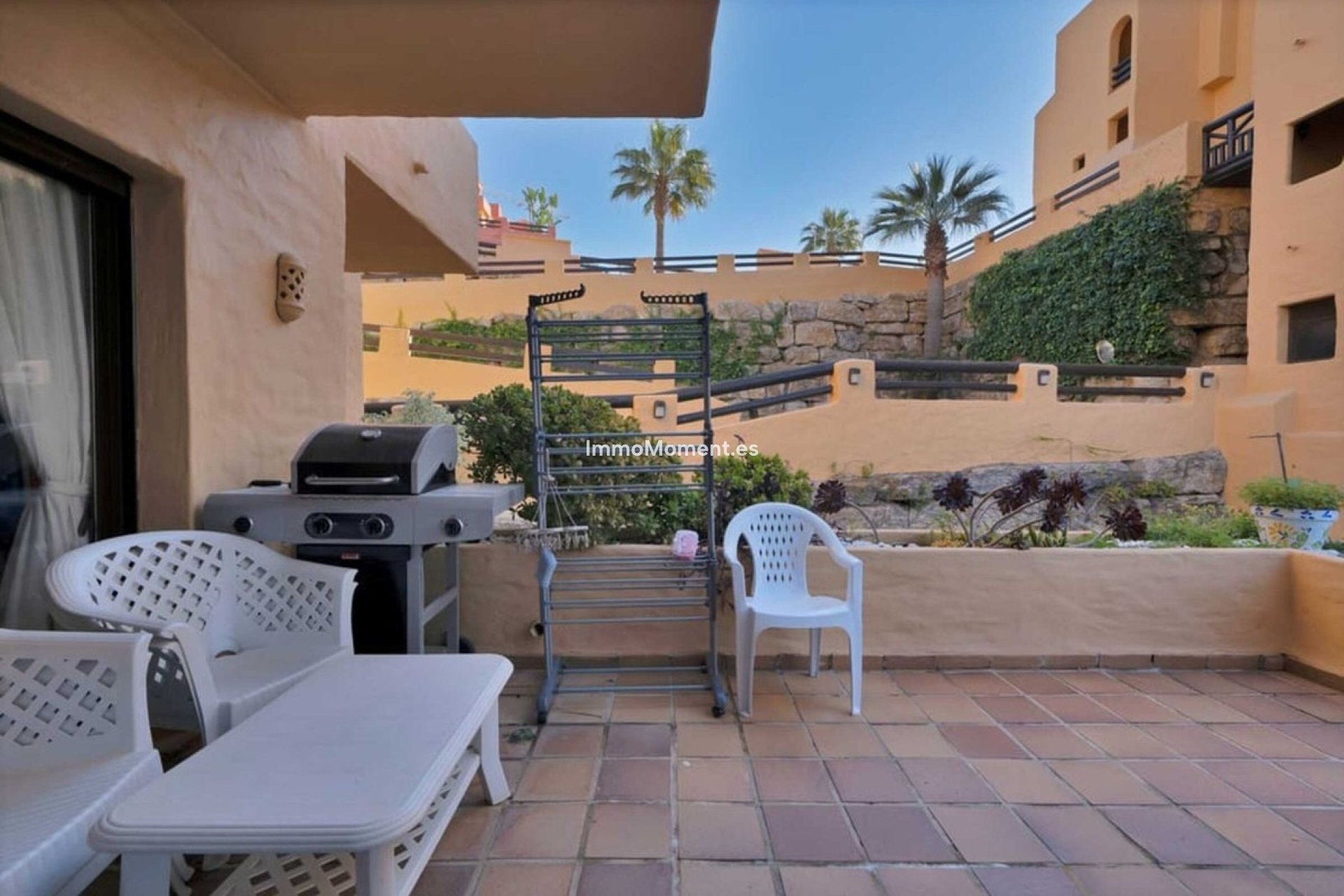 Resale - Apartment - Manilva - La Duquesa