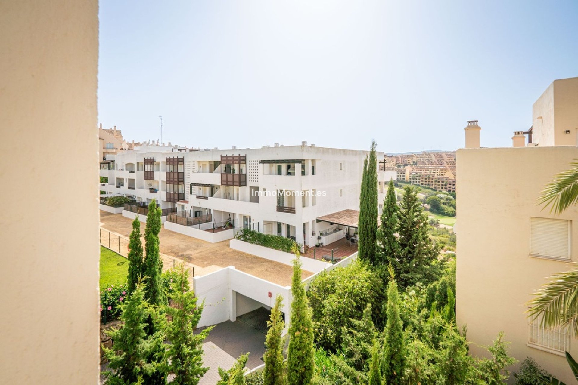Resale - Apartment - Manilva - La Duquesa