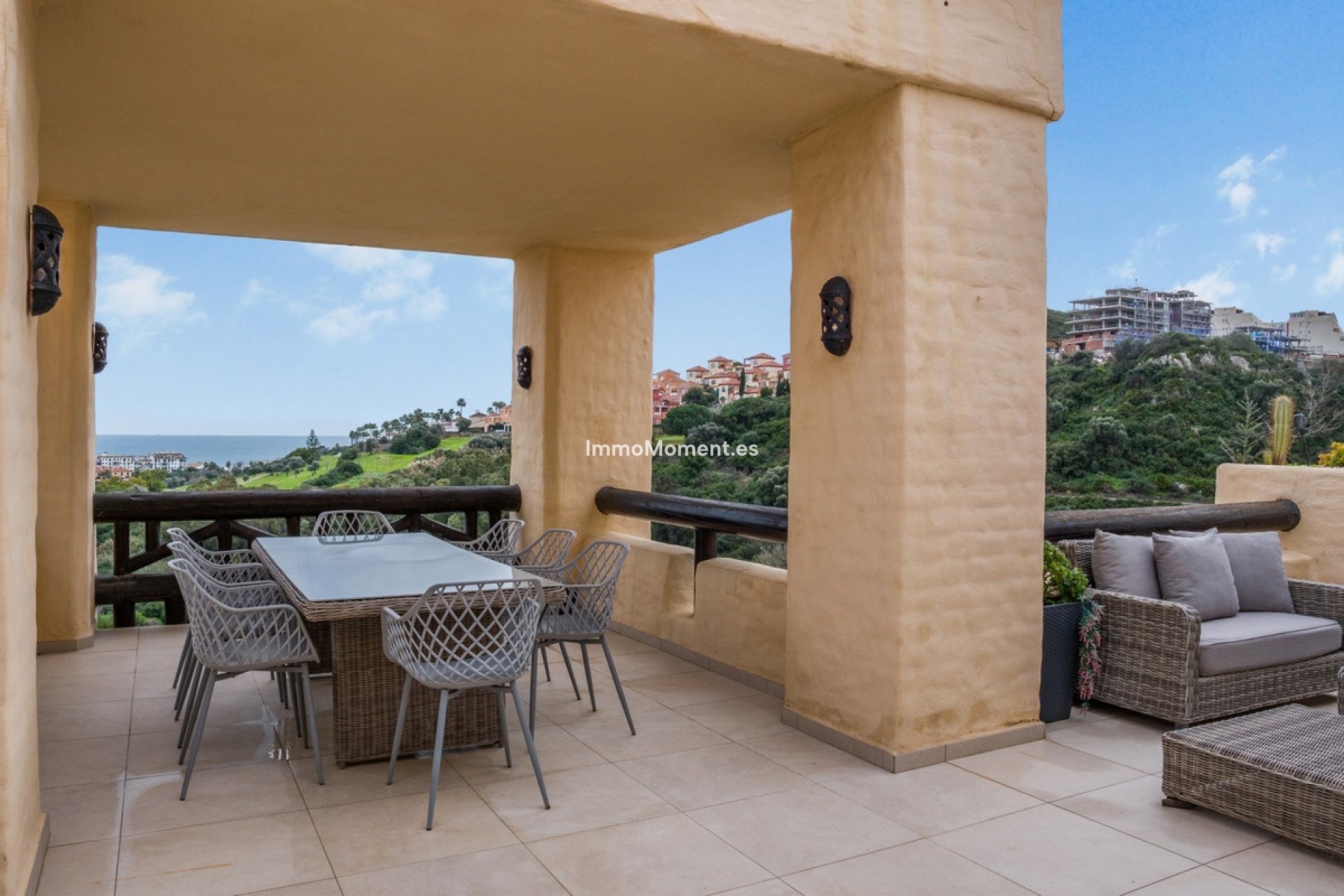 Resale - Apartment - Manilva - La Duquesa