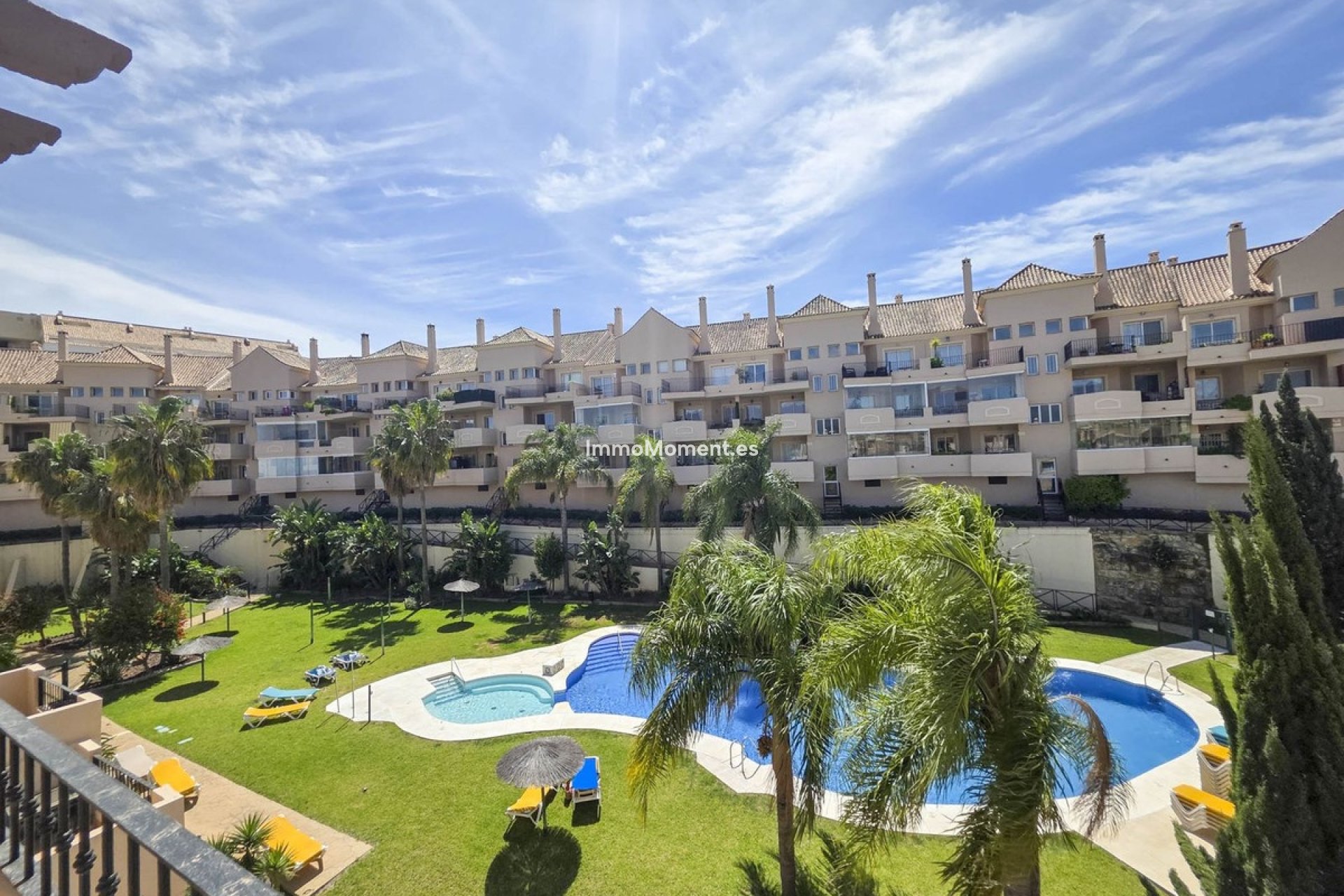 Resale - Apartment - Manilva - La Duquesa