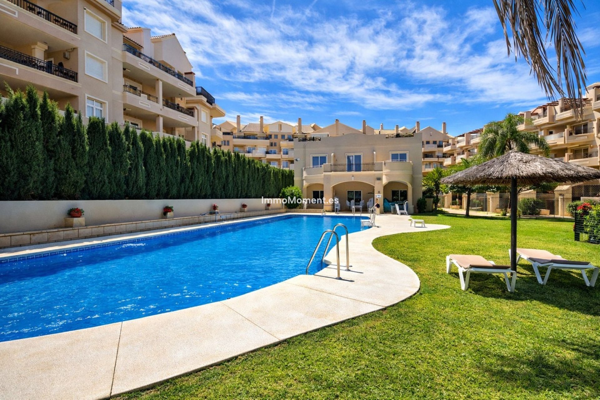 Resale - Apartment - Manilva - La Duquesa