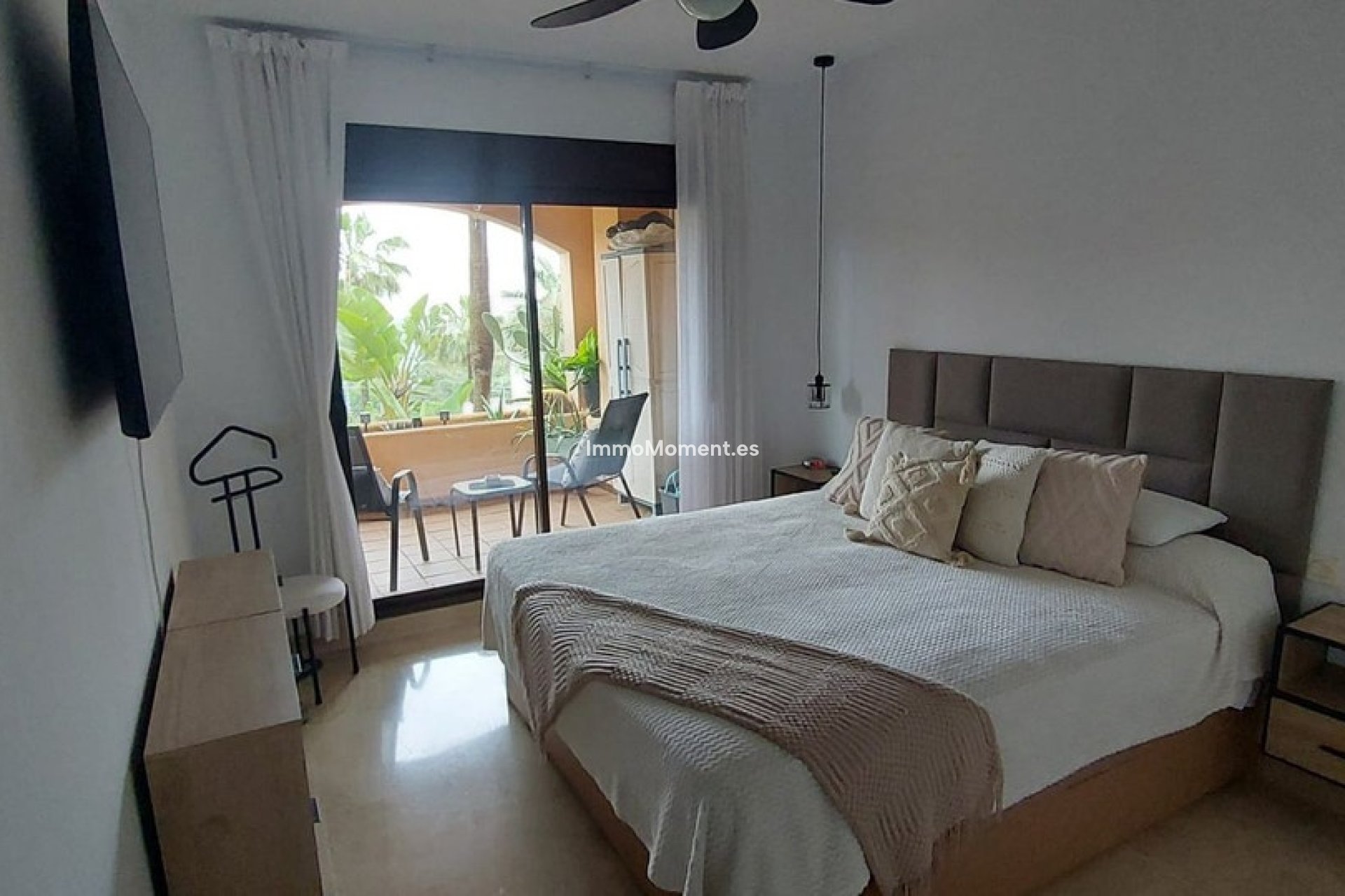 Resale - Apartment - Manilva - La Duquesa