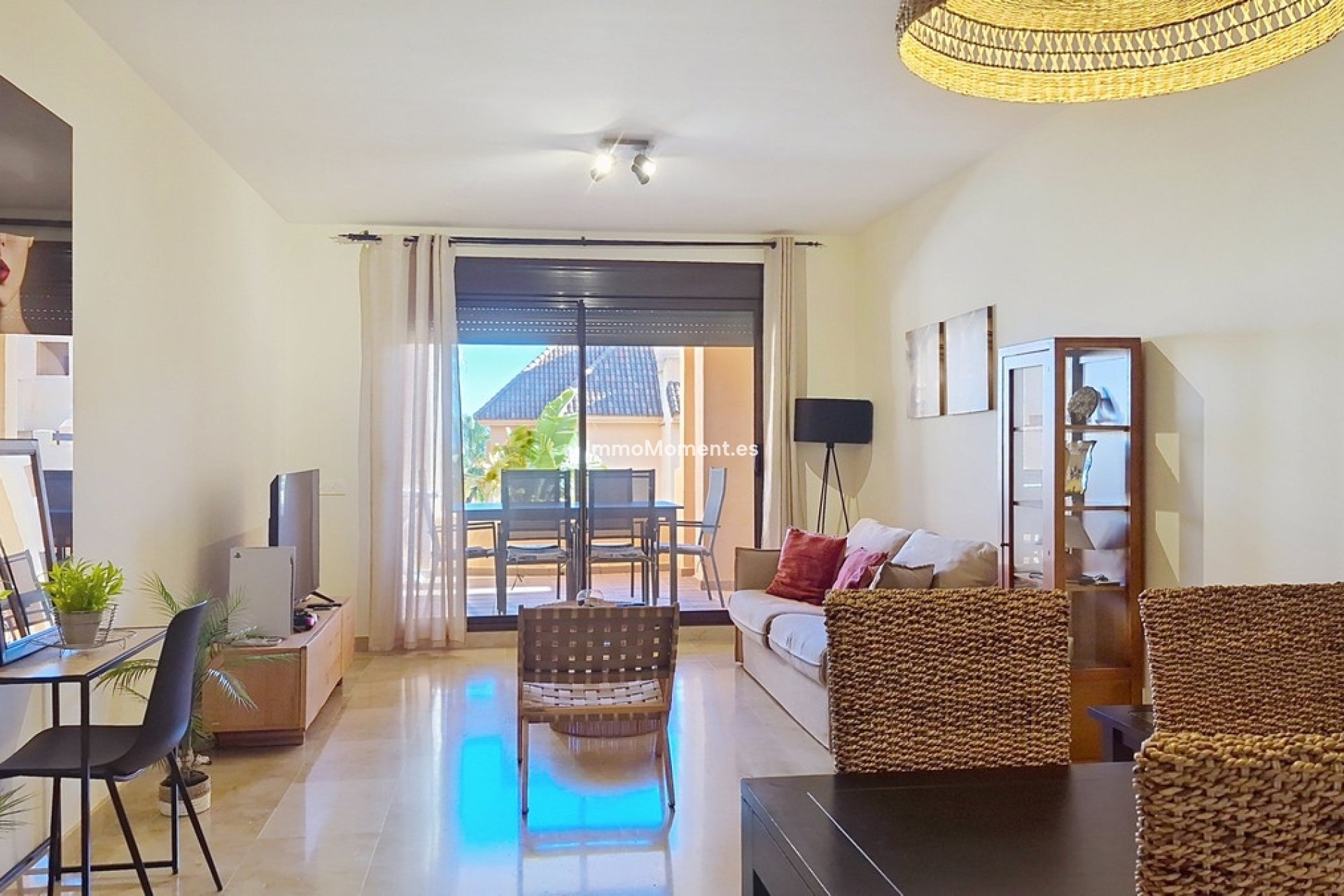 Resale - Apartment - Manilva - La Duquesa