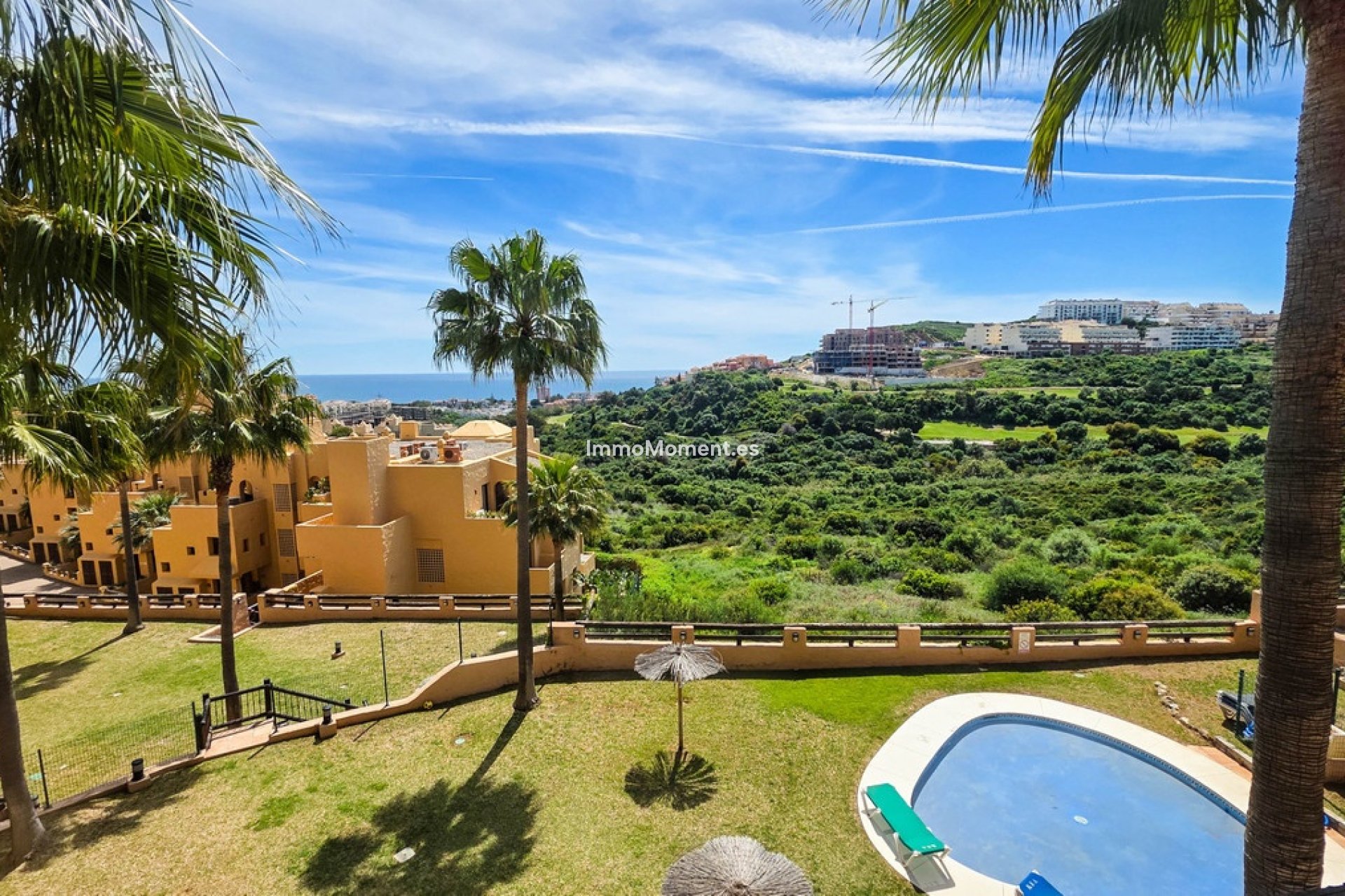 Resale - Apartment - Manilva - La Duquesa