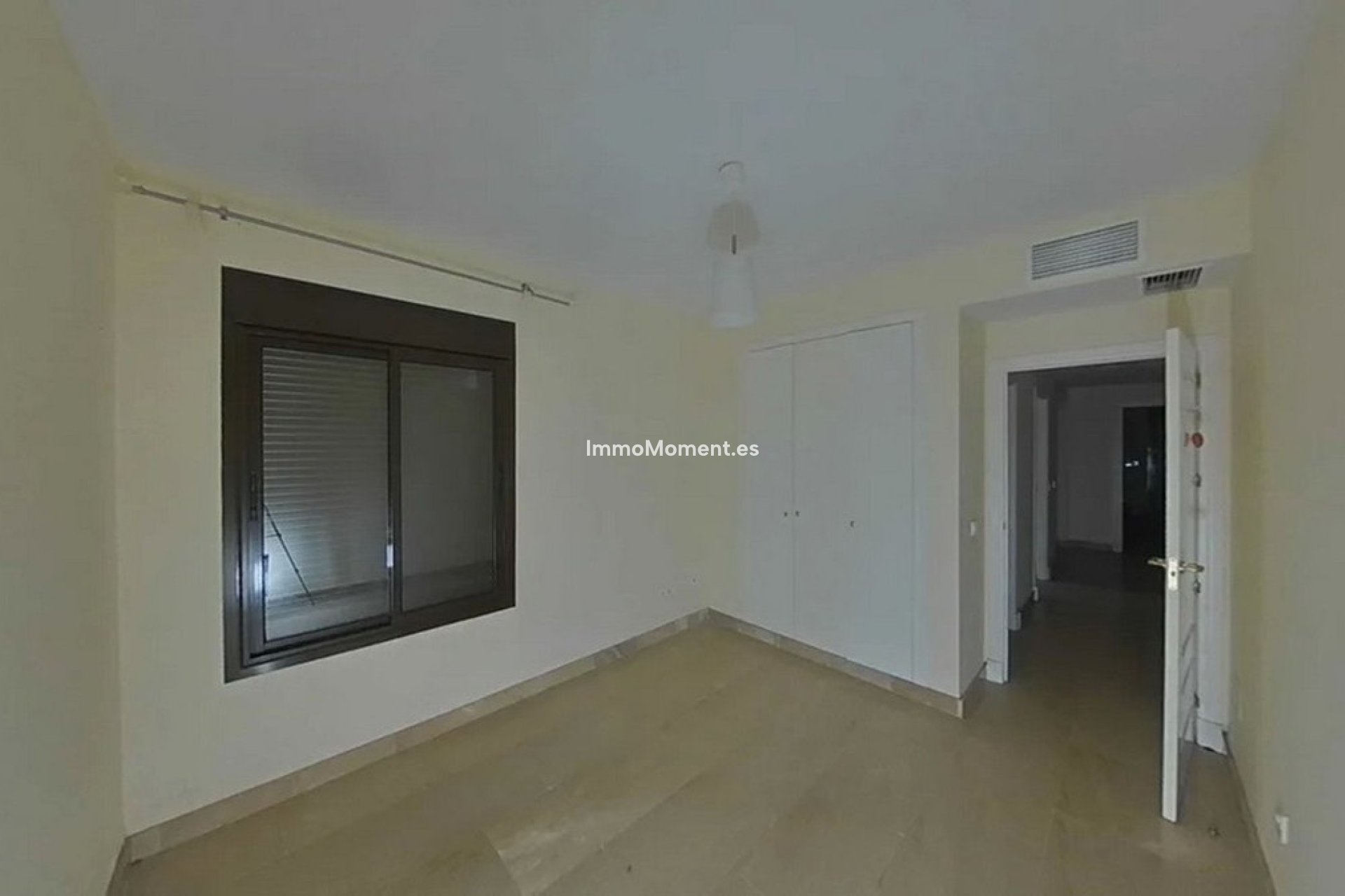 Resale - Apartment - Manilva - La Duquesa